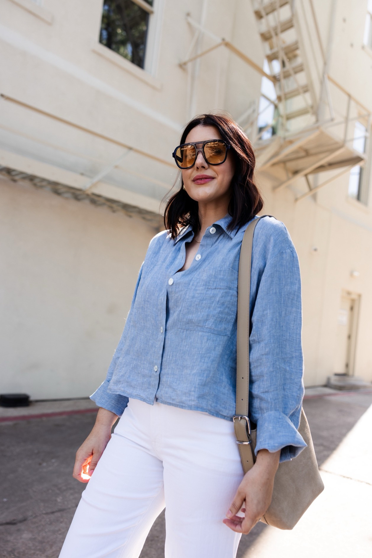 My @Madewell linen top is on sale! Such a nice staple for spring / summer. I'm in the medium and it runs oversized!  

 #LTKxMadewell