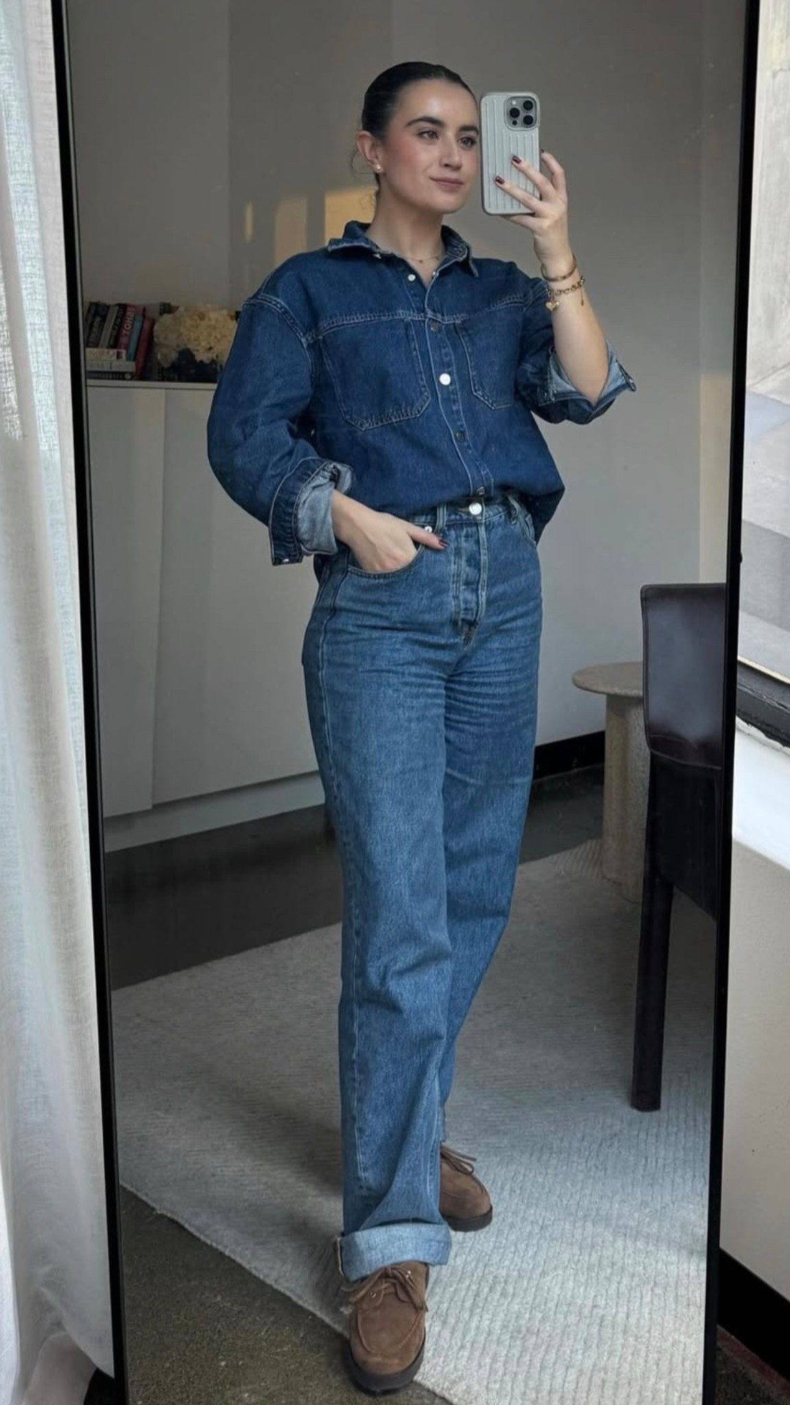 A Canadian tuxedo hates to see us coming! Double denim in studio for Mads 

#LTKaustralia