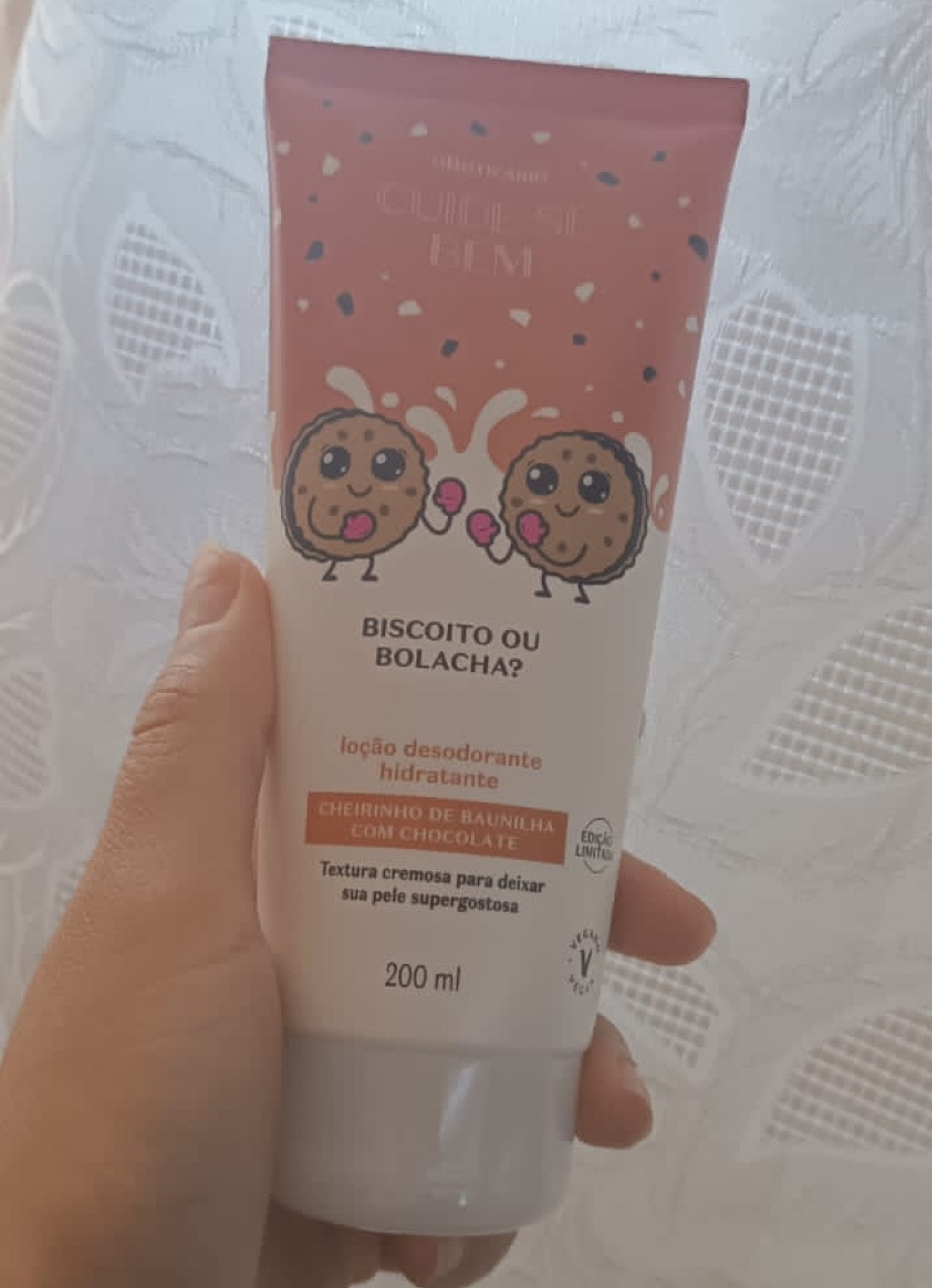 Hidratante corporal biscoito ou bolacha. Para quem ama uma pele hidratada e bem perfumada.. ah e melhor pra quem ama um produto docinho esse você vai se apaixonar 

#LTKbeauty #LTKbrasil