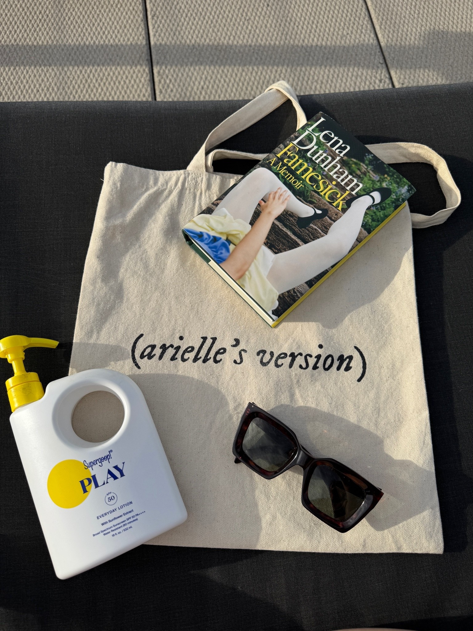 What’s in my bag 📚

#LTKdayinmylife #LTKSeasonal