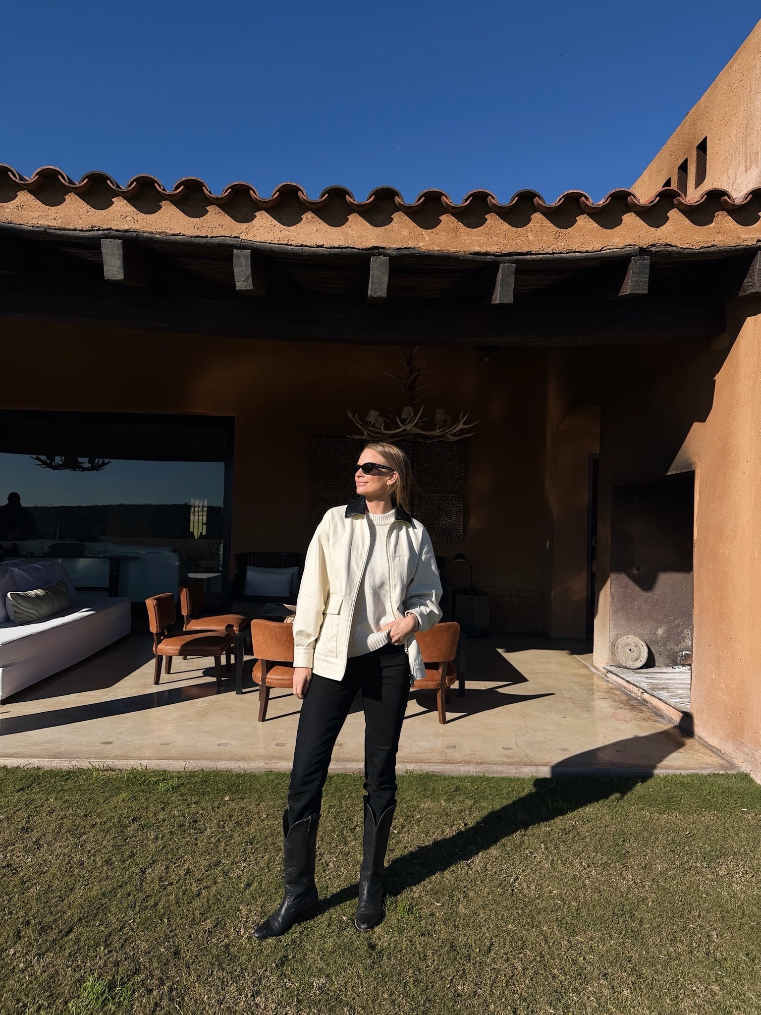 Today’s look! Wearing an XS in the sweater and small in the jacket.

#LTKootd #LTKTravel