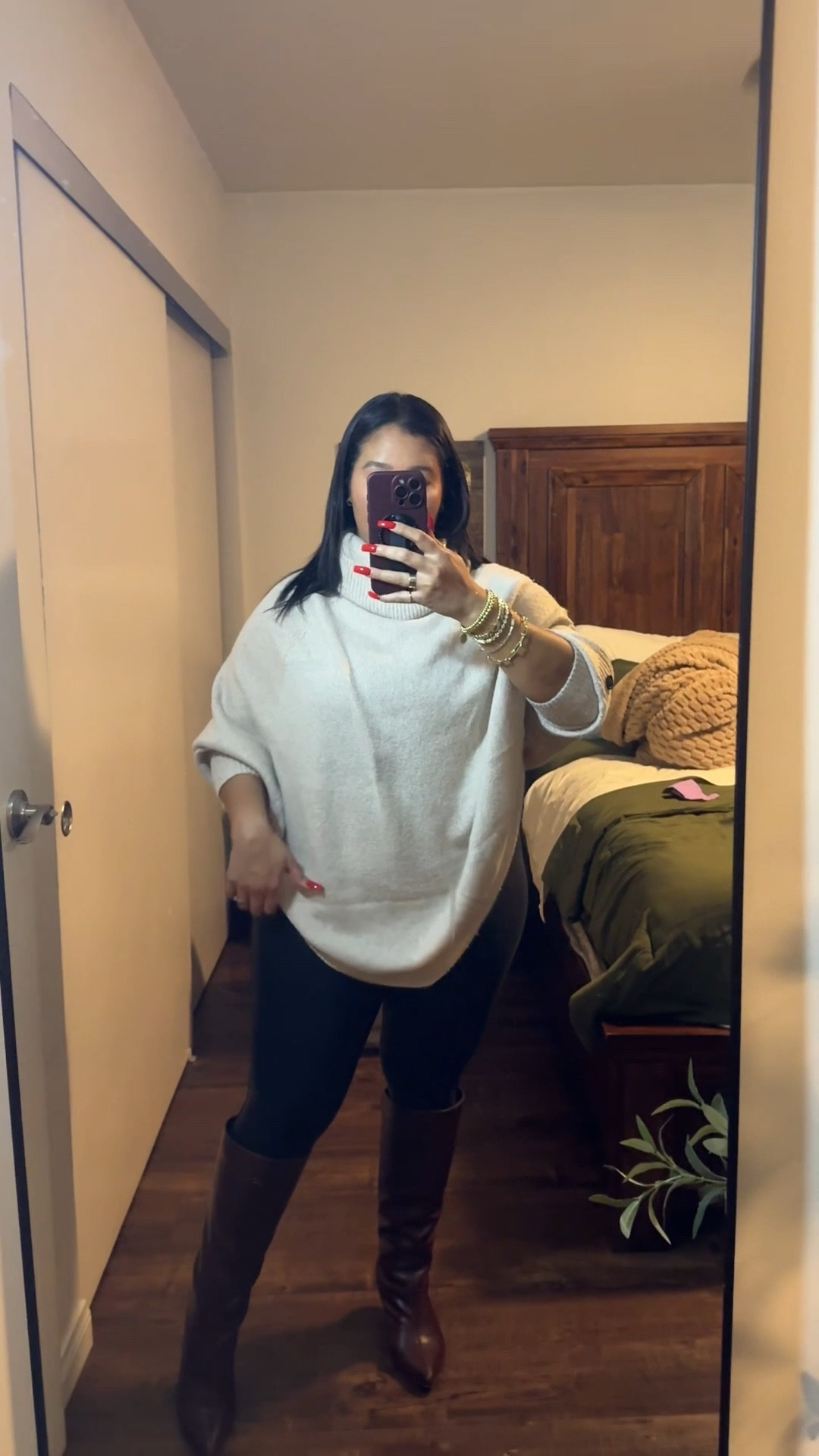 I love this asymmetrical cable knit sweater from BLOOMCHIC. It’s so comfy and tummy friendly. And it’s perfect for an easy holiday outfit that is still out together 

Sweater- 10/m- runs tts / amazing quality / super comfortable 
Leggings- large / great tummy control / squat proof 
Leather boots - 8.5/ tts / super comfy (wore these on thanksgiving as well)

Holiday outfit
Date night outfit 
Curvy fashion 
Midsize outfits 
New Year’s Eve outfit 
Christmas outfit 
Tummy friendly outfit 


#LTKHoliday #LTKootd #LTKMidsize