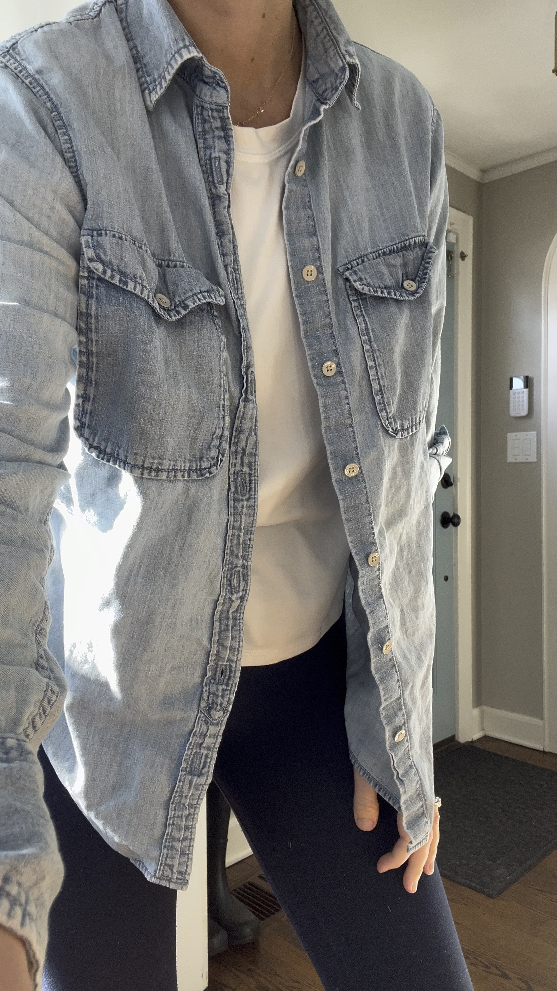 Another day, another pair of leggings! It’s so cold here in CT! Off to Pilates!

#LTKActive #LTKFindsUnder100