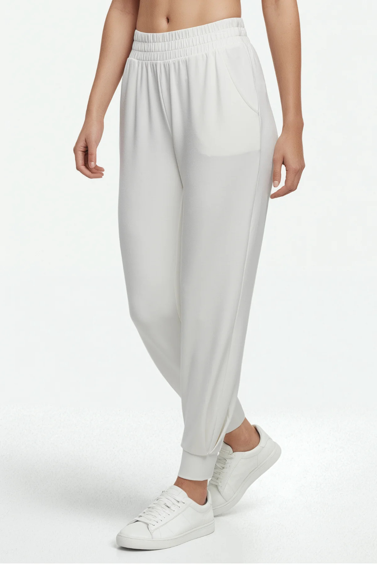 Adeline Jogger | Sugar Swizzle | Three Dots