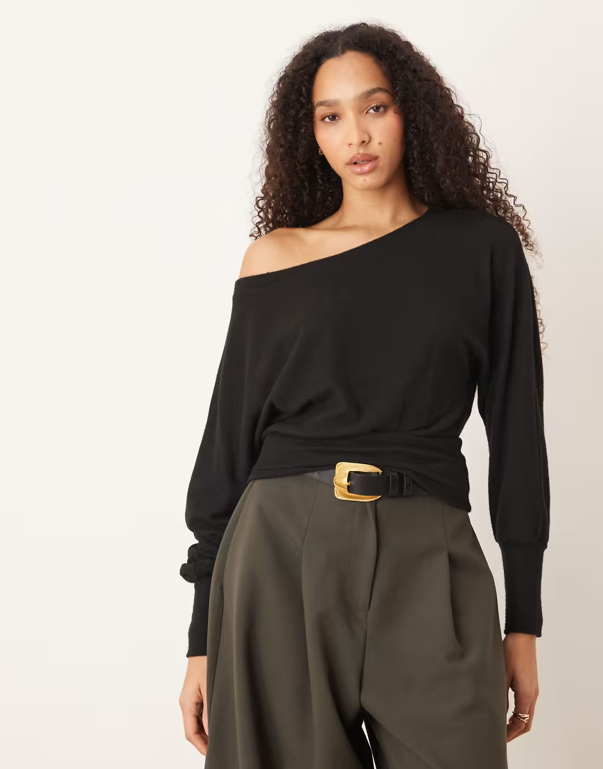 Gina Tricot long sleeve off shoulder top in black | ASOS (Global)