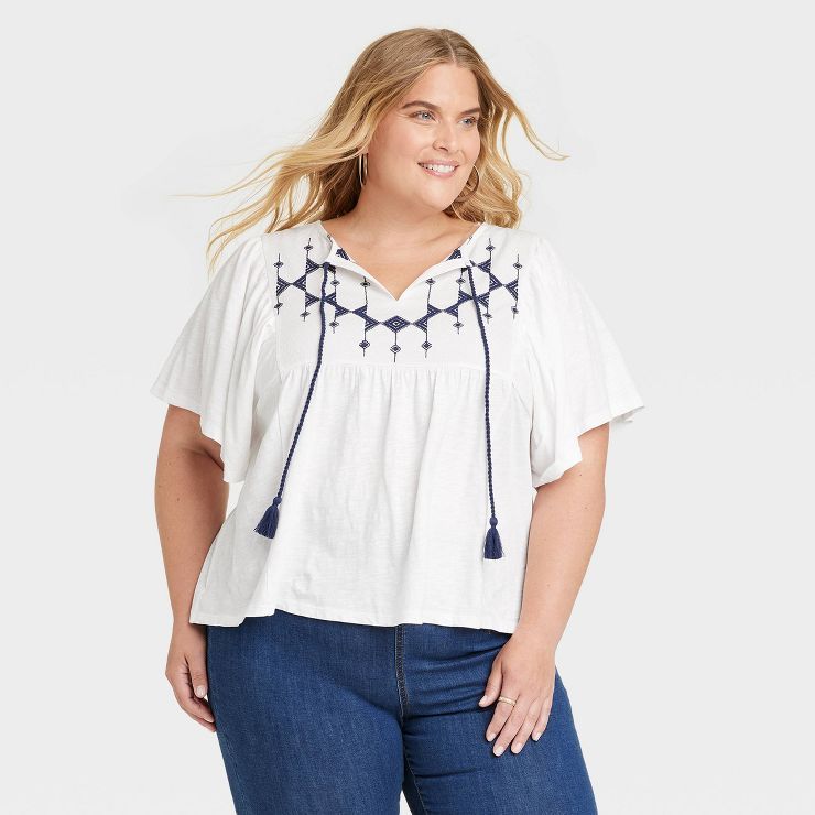 Women's Flutter Short Sleeve Embroidered Top - Knox Rose™ | Target