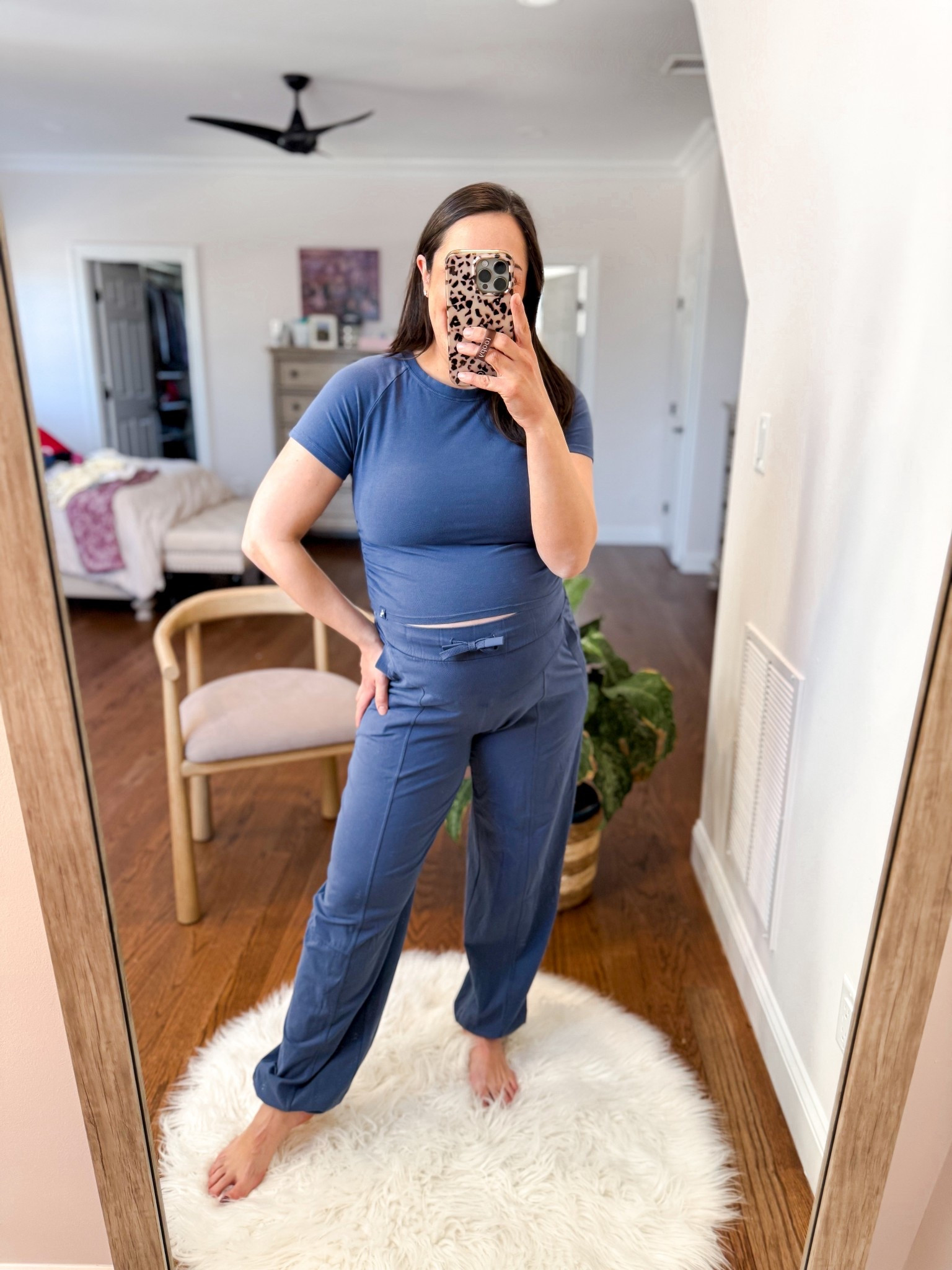 Target activewear 40% off
Top: medium
Pants: small

#LTKSaleAlert #LTKActive