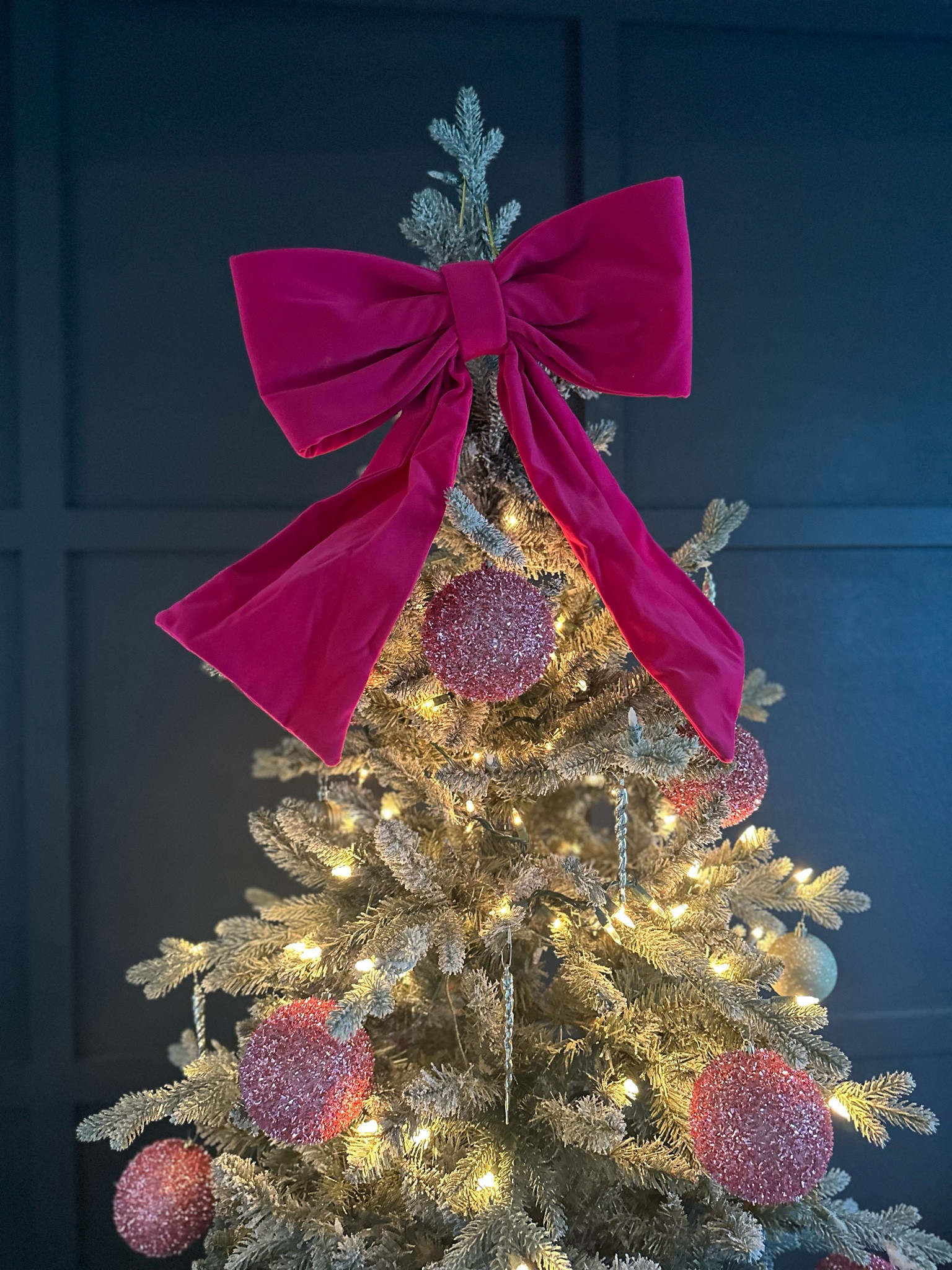 Christmas bows 

#LTKGiftGuide #LTKHoliday #LTKCyberWeek