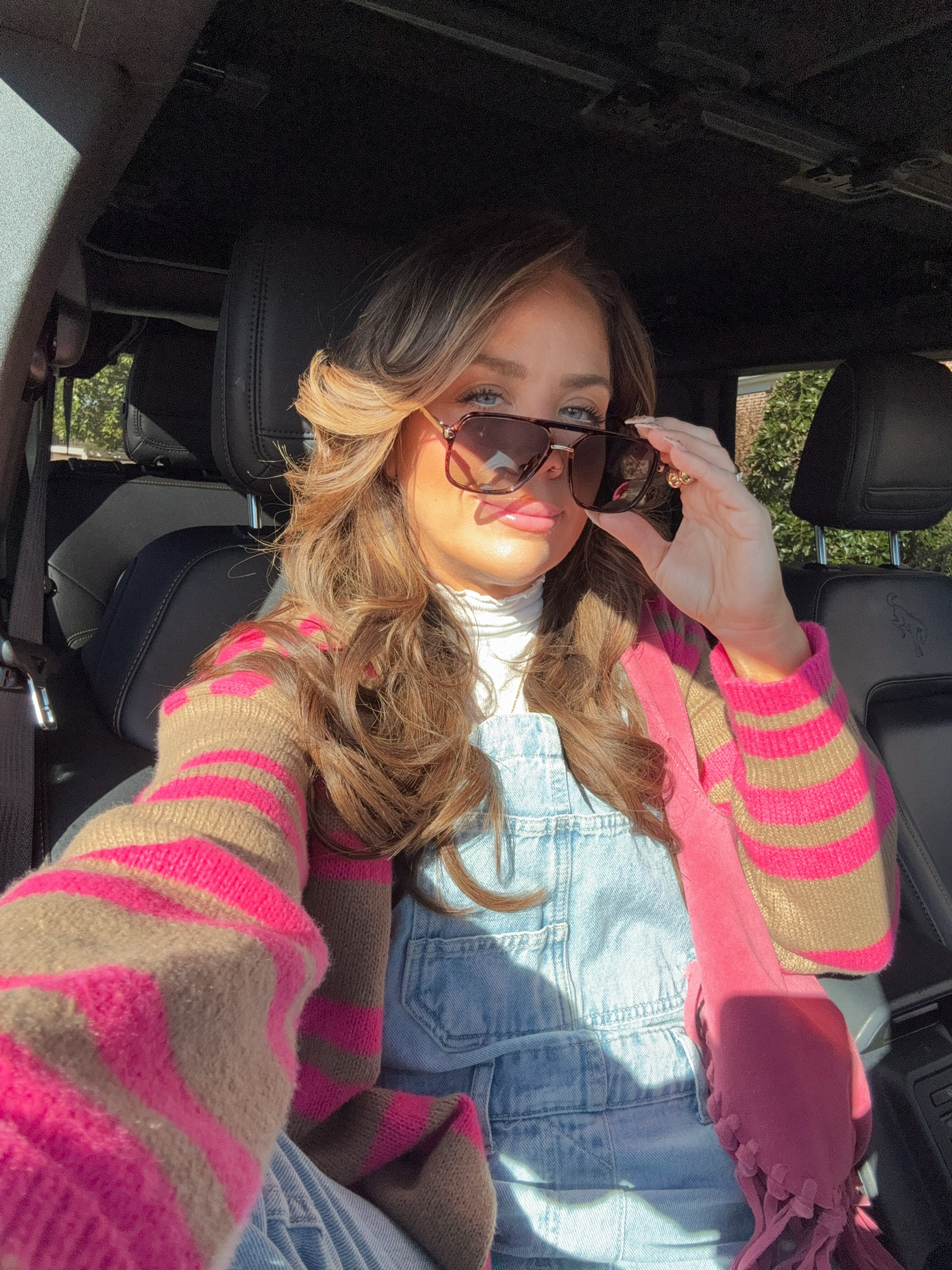 Casual outfit of the day! My FAVE overalls in size XS. Sweater is new from Amazon I’m in medium

#LTKStyleTip #LTKFindsUnder100 #LTKFindsUnder50