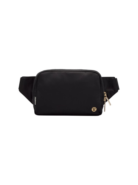 Everywhere Belt Bag Large 2L | Unisex Bags,Purses,Wallets | lululemon | Lululemon (US)