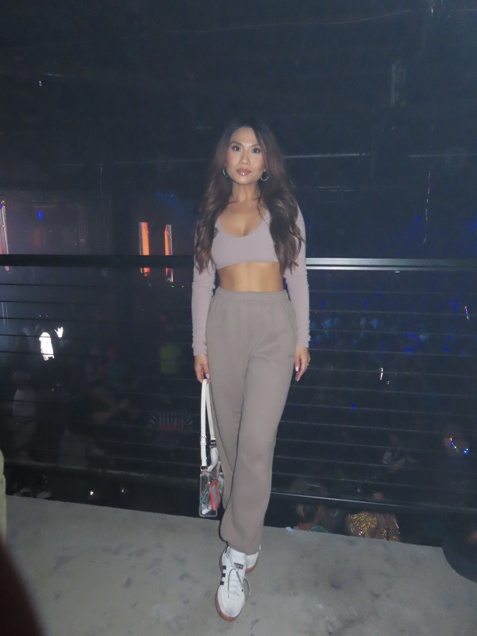 By day 4 I just wanted to wear sweats 😂 these are my favs from aritzia! Mega fit, regular length, tts, wearing xs 

Top is old, linked similar
Size down 1/2 size for the sneakers so comfy! 

#LTKFindsUnder100 #LTKPetite