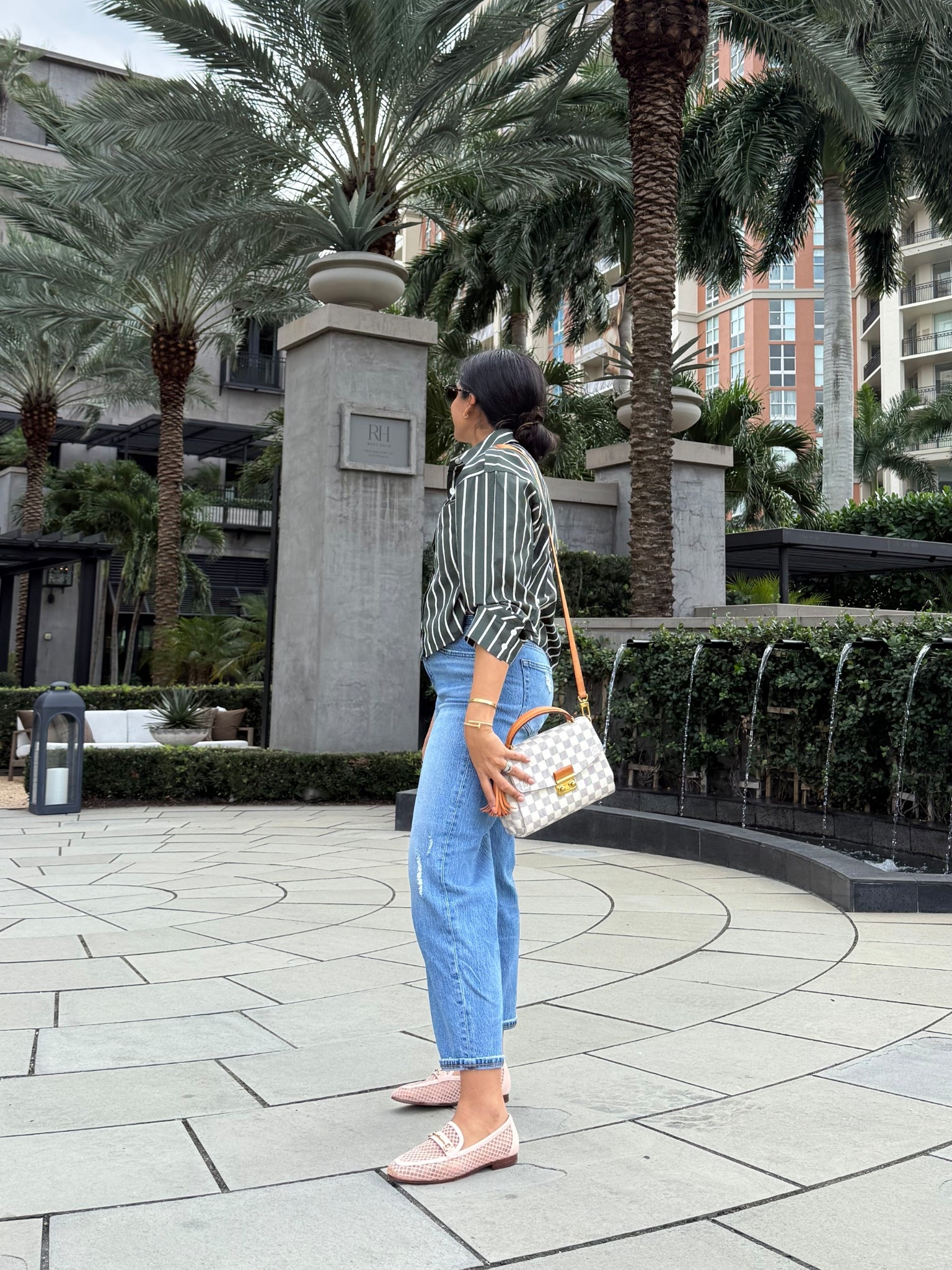 Jeans + Button Down + Loafers
Casual Weekend Outfit
Exploring Palm Beach in January - Winter 
Green and Pink Palm Beach
Evereve Barrel Jeans, Madewell Straight Hem Poplin Shirt, Buttondown shirt, Mesh Pink Loafers

Sam Edelman, Evereve, Madewell, Anthropologie, Nordstrom, Louis Vuitton Crossbody, Mom in late 30s outfit ideas, classic outfit ideas, casual outfit ideas, what to wear Florida 

#LTKootd #LTKPetite #LTKmomlife