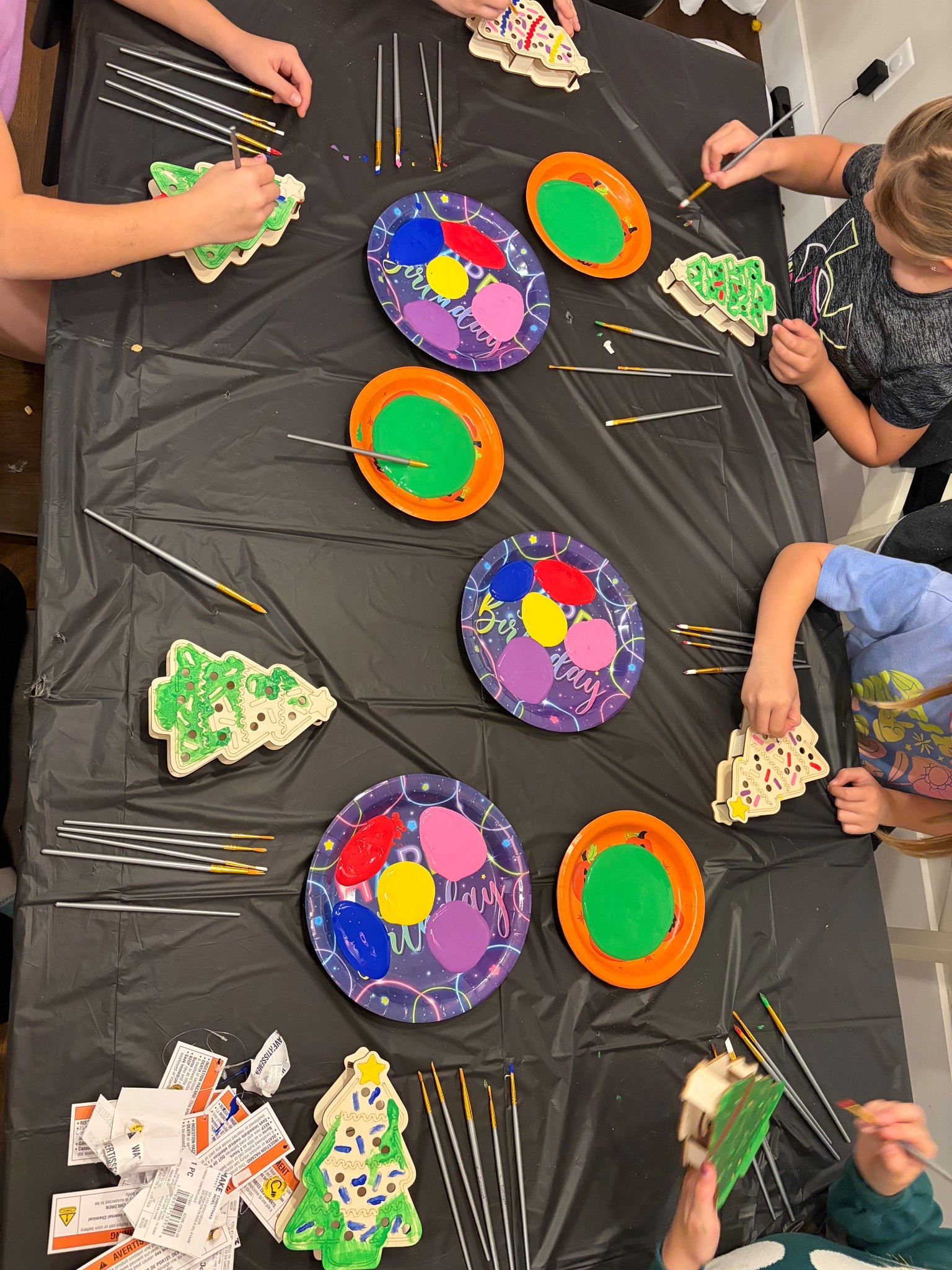 We love hosting kid Christmas crafting parties! 

#LTKHoliday #LTKKids #LTKSeasonal