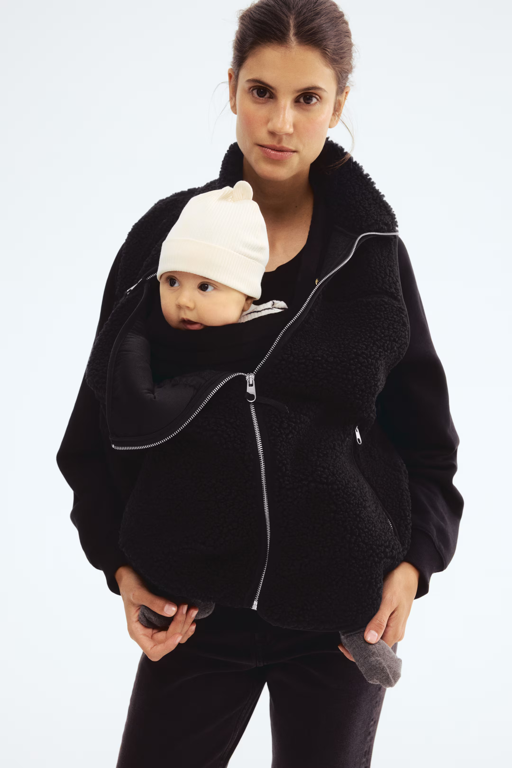 MAMA Before & After Babywearing Teddy Fleece Vest | H&M (US + CA)