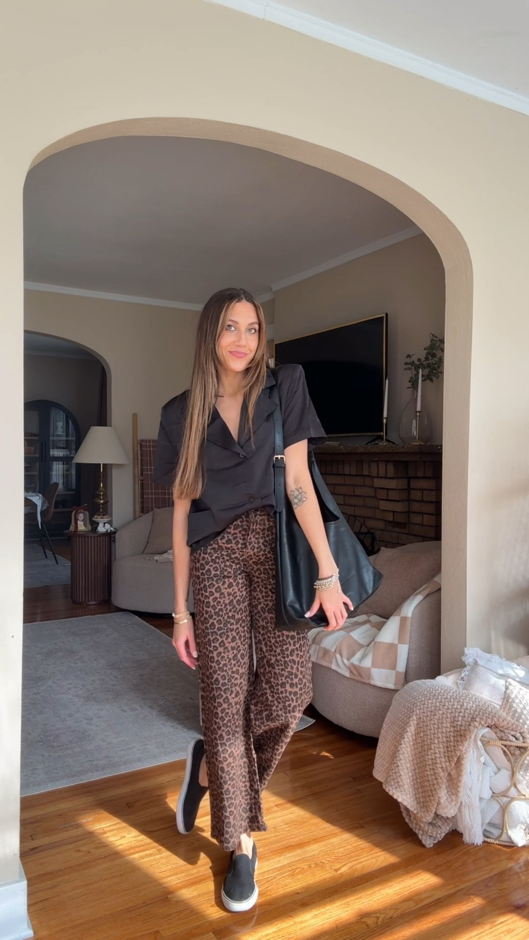 OOTD as a 31 year old mom
#momstyle #momlooks #momfashion #coolmom #amazonfinds #amazonfashion 

#LTKmomlife #LTKgrwm