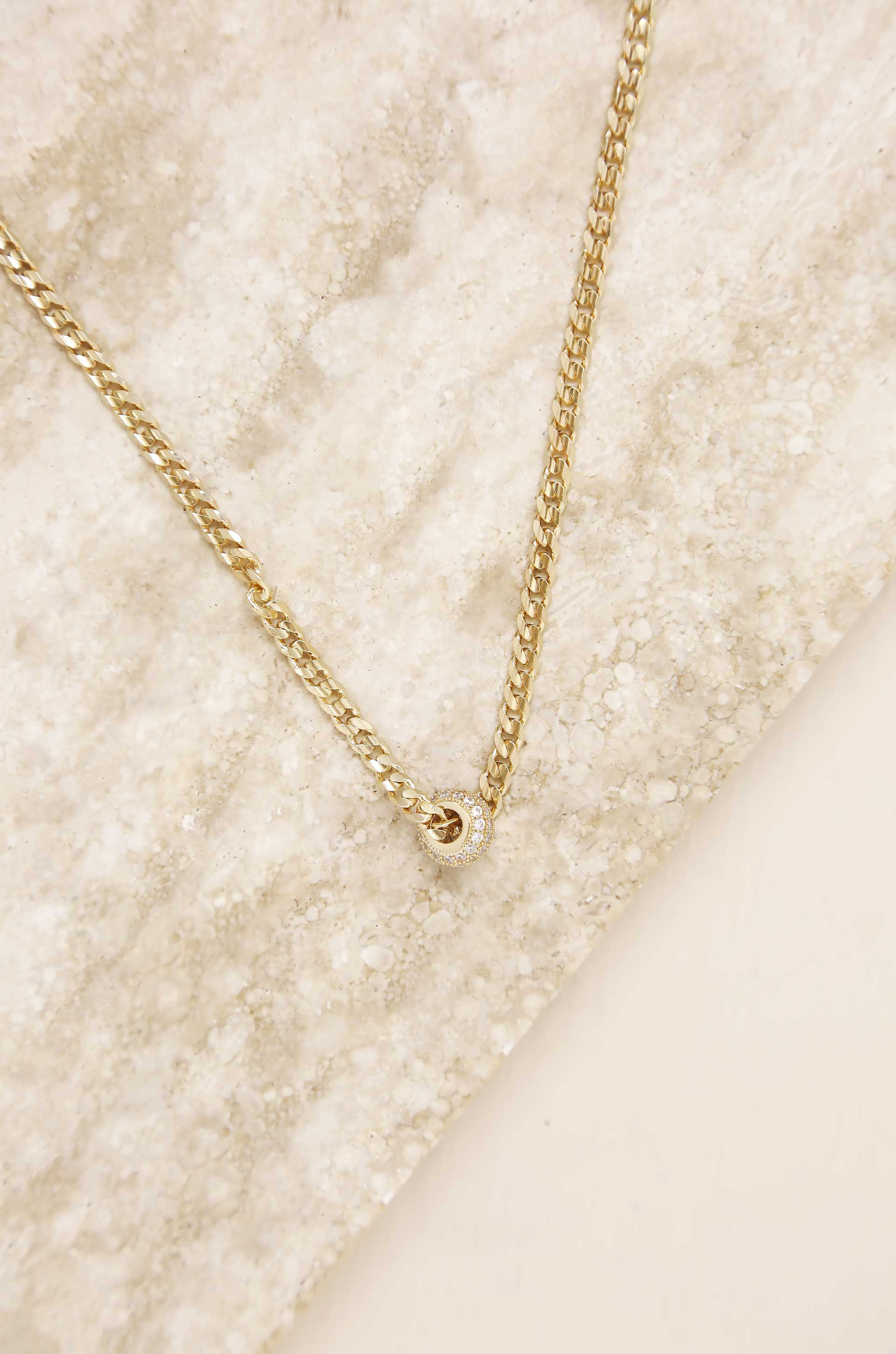 Single 18k Gold Plated Chain and Crystal Bead Necklace | Ettika