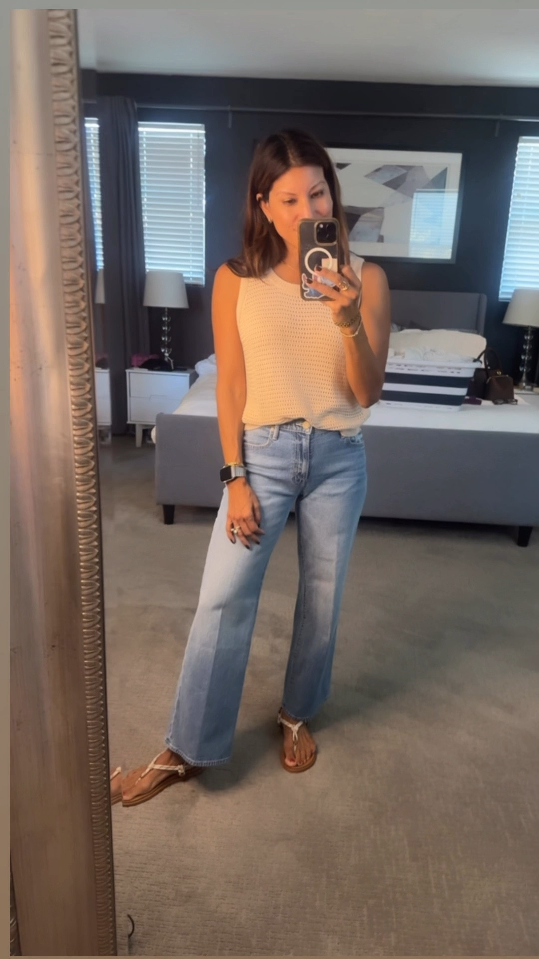 Mother denim jeans for the win 
Weekend style 
Fall outfit 

Wearing 25 regular 

#LTKSeasonal #LTKShoeCrush #LTKStyleTip