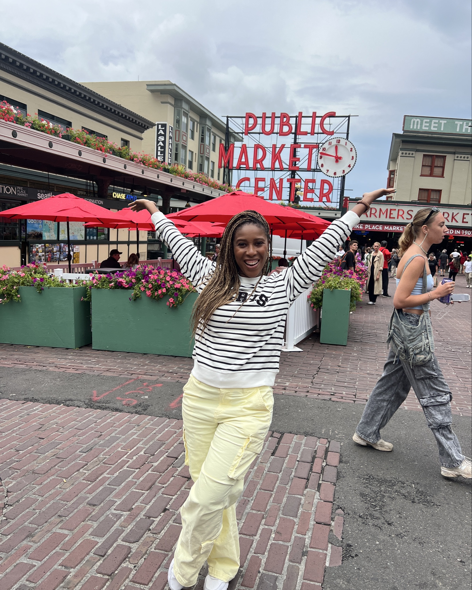 Fall in Seattle means layering with a vibe 🍁☕️ This ‘Paris’ sweater + cargo combo is giving comfort and color.

#LTKPetite #LTKTravel #LTKOver40