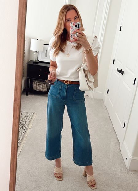 Spring outfit on repeat. Love these pocket front jeans and $20 tee. @anthropologie 