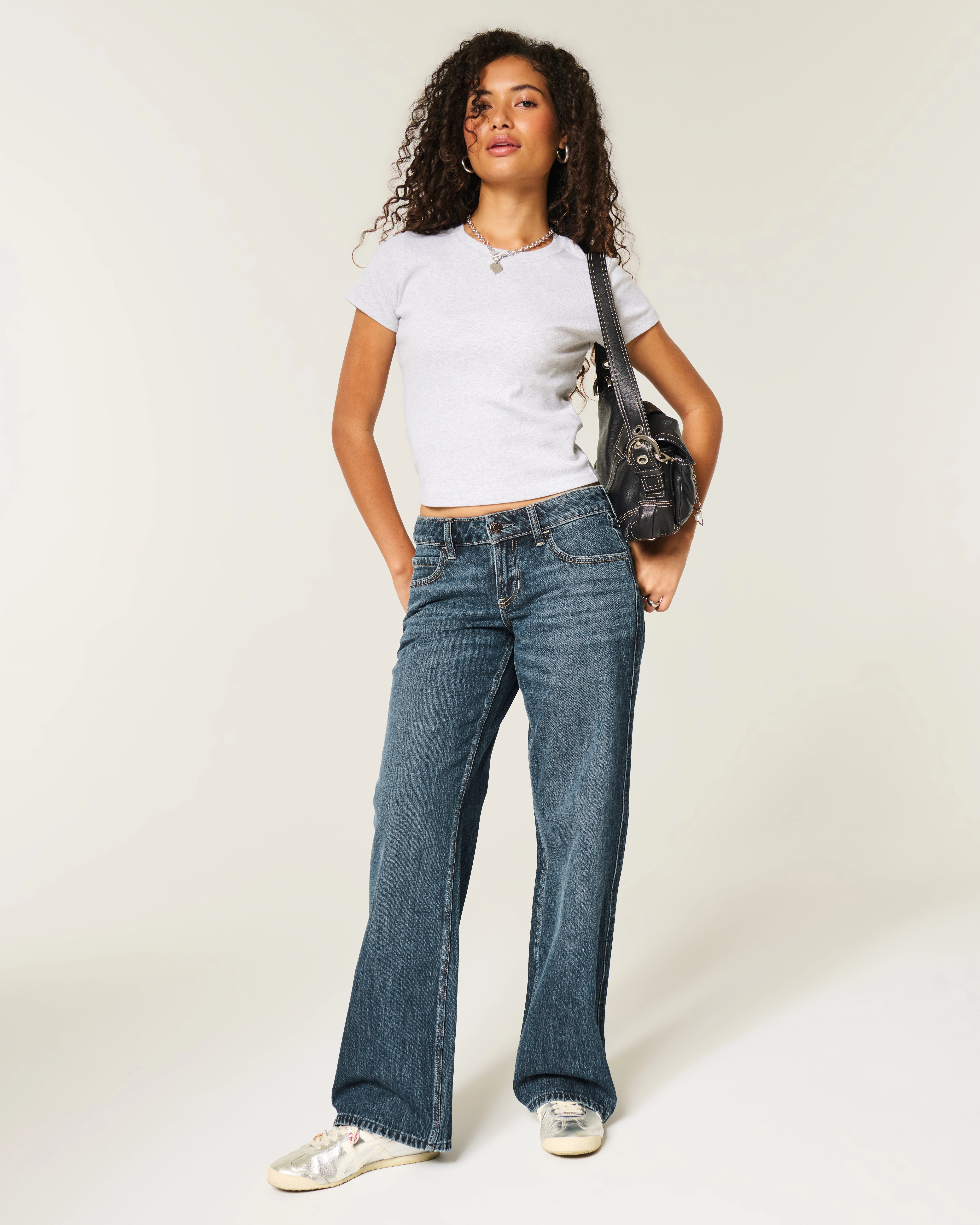 Low-Rise Dark Wash Baggy Jeans | Hollister (US)