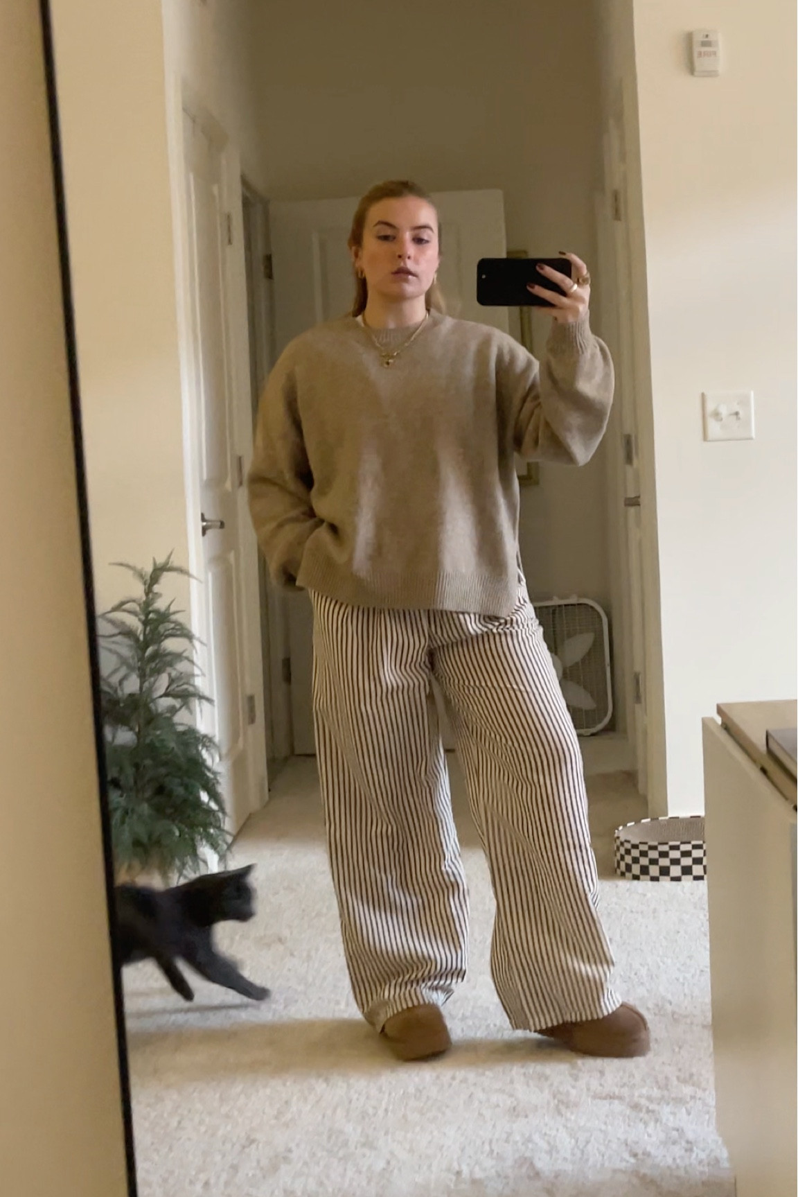 ASO: YouTube
Sweater: from TikTok Shop (rip 😭) linked a similar find
Pants: also TikTok Shop 🥲 linked similar



#LTKStyleTip #LTKFindsUnder50