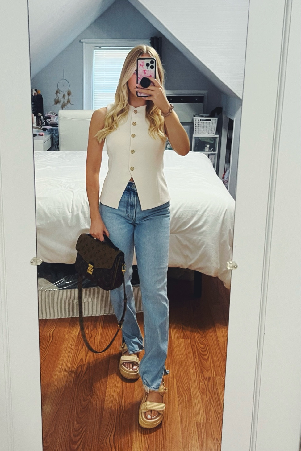 Fall transition outfit 

#LTKSeasonal #LTKFallSale #LTKStyleTip