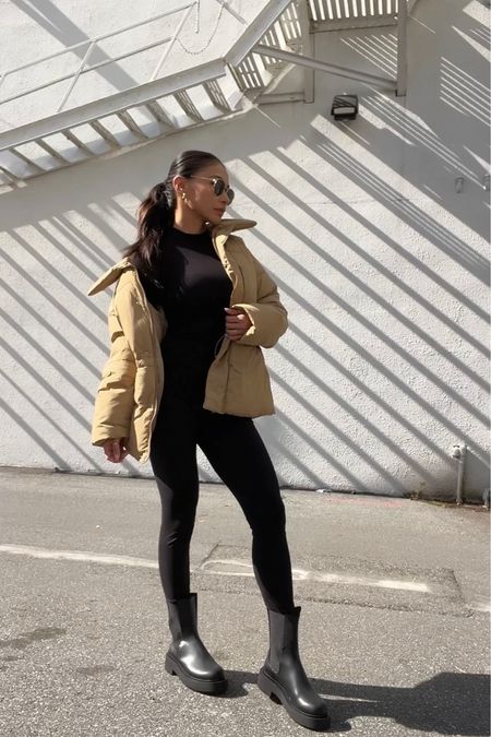 Winter style, winter fashion, chelsea boots, tan puffer jacket 

#LTKSeasonal #LTKsalealert