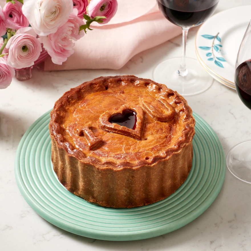Valentine's 'I Love You' Pie, 1.2kg | Fortnum & Mason