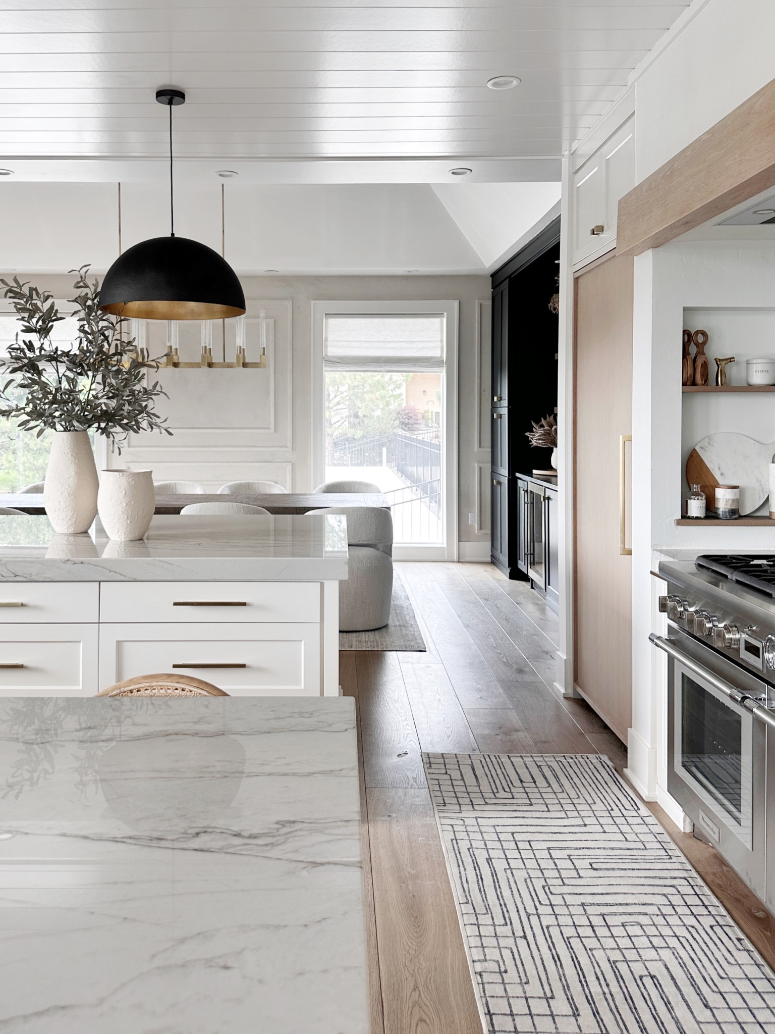 Loving my new olive branches and vase!  Lots of new goodies from my Seattle trip  

#LTKSeasonal #LTKbeauty #LTKhome