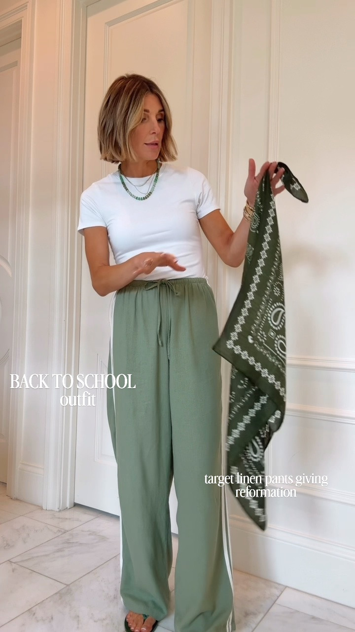 Back to school outfit - love these linen target pants! Wearing size xs fits tts