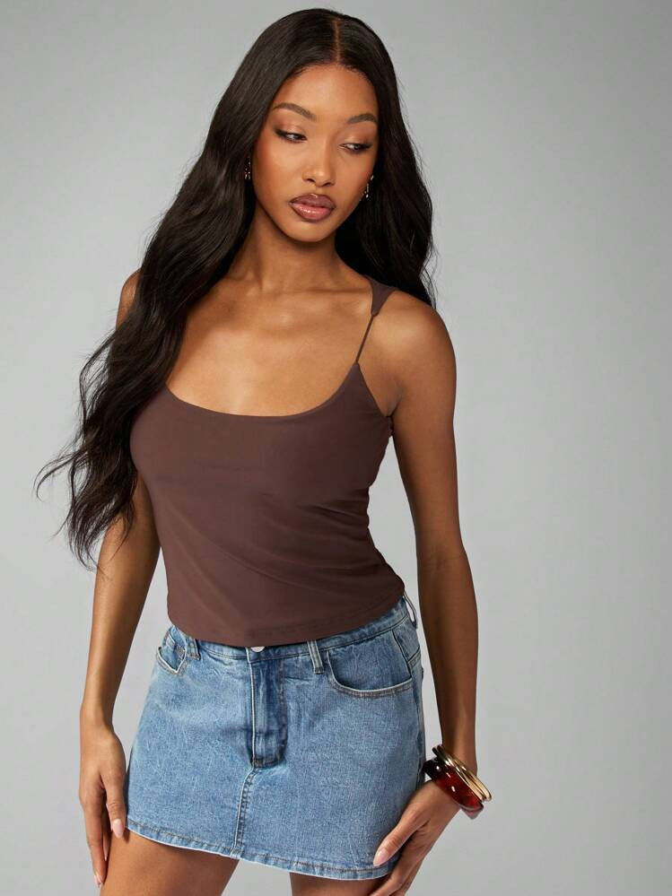 MISSGUIDED Lebenswichtiges Nahtloses Basic Träger Top Zum Schichten, Spaghettiträger Tank Top Für Fitness Yoga Sport, Figurbetonte Camisole Perfekt Für Sommer Frühling Herbst | SHEIN