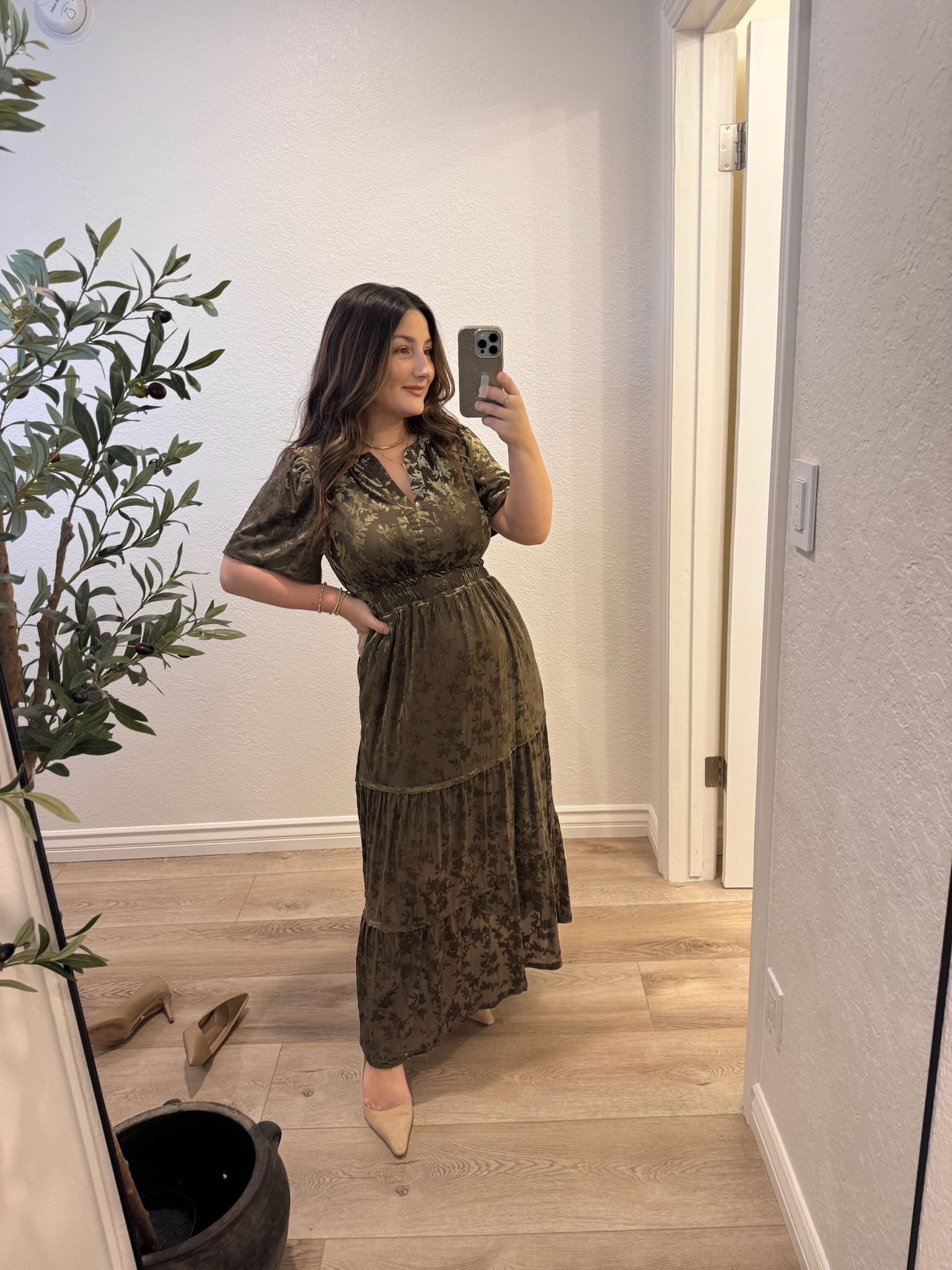 Petite friendly fall dress! So cute for family photos and holiday events! 

I’m only 5 ft wearing a size small! 

Use code: mimipluswill15 for 15% off! 

#LTKStyleTip #LTKFamily #LTKFindsUnder100