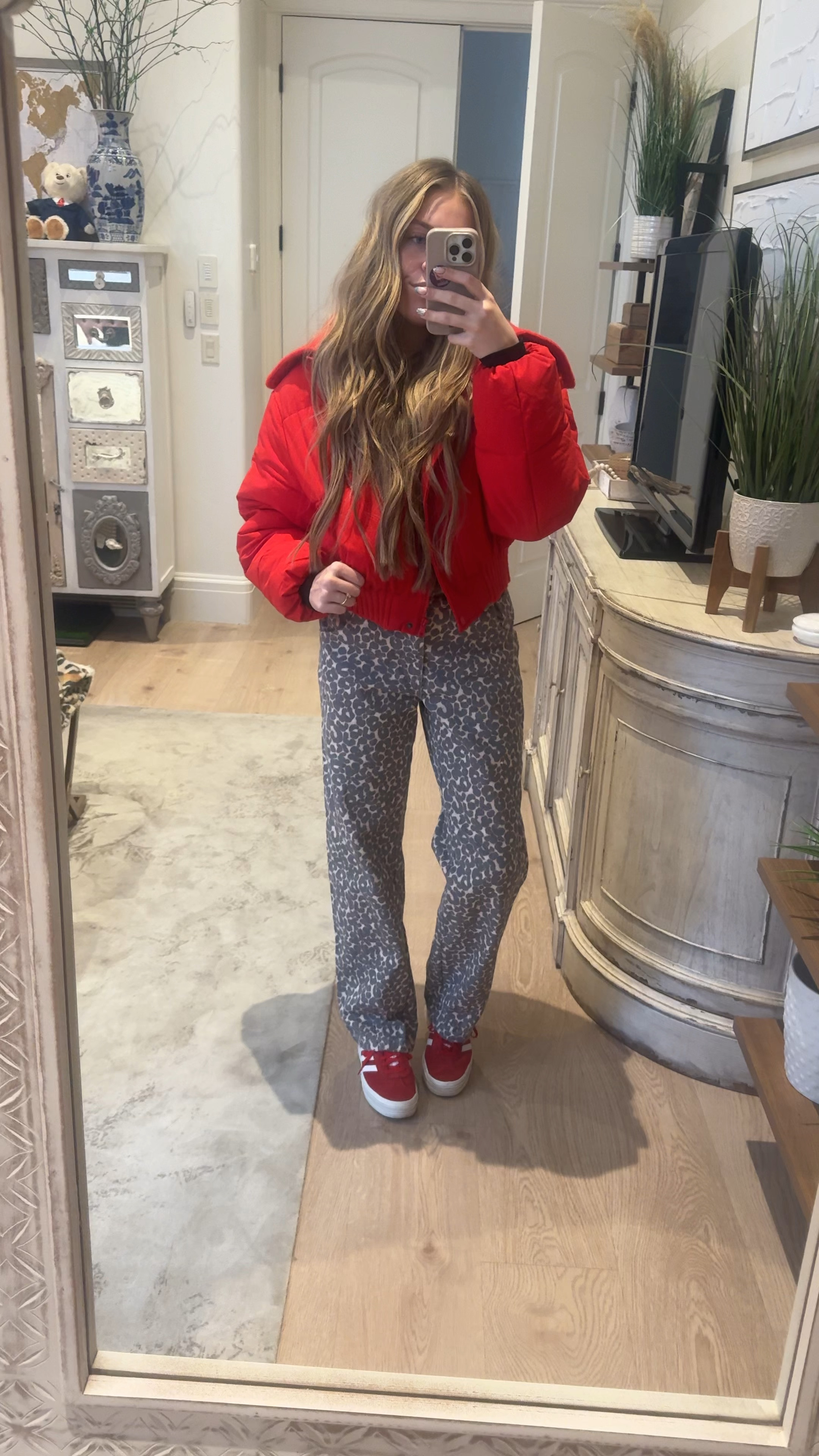 Christmas Eve outfit! 
Cheetah and red is my favorite combo! 
Puffer - L 
Pants - S 
Shoes size down 1/2 a size 