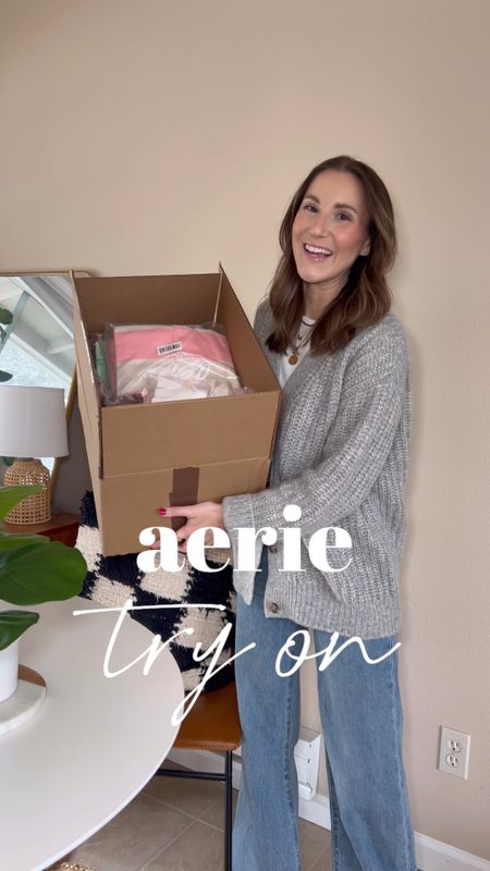 Aerie try on💕 From loungewear to vacation, these new finds are giving all the spring vibes!

Wearing size small in all

Aerie haul | spring break finds | matching set | loungewear | comfy | spring style 



#LTKstyletip