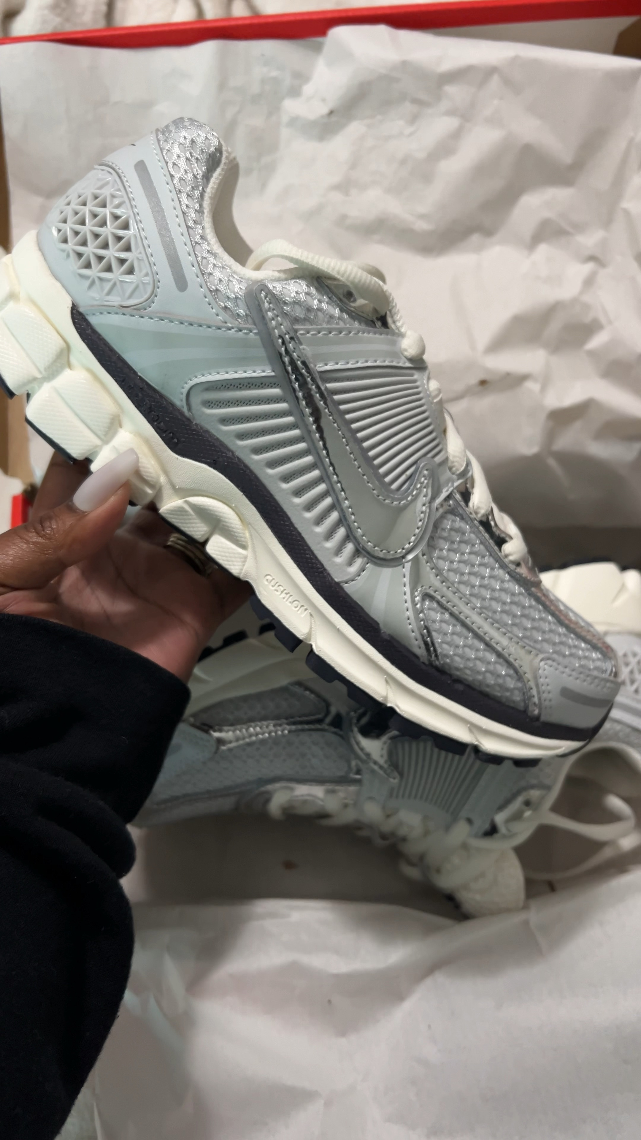 colorway is fire! 

#LTKmidsize #LTKshoecrush #LTKstyletip