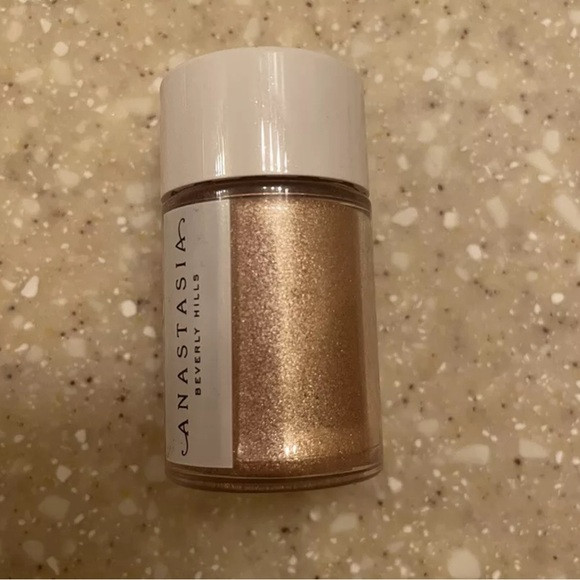 Anastasia Beverly Hills -  Loose Pigment - NIB 0.21 oz - SAND - DISCONTINUED | Poshmark