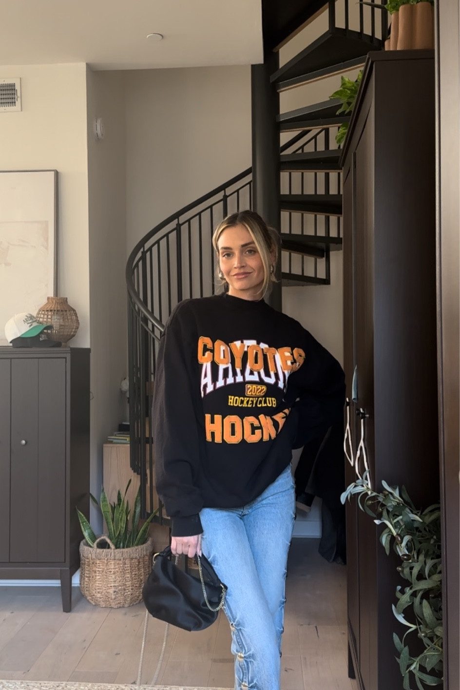 🏒

Like also yes, I wear this backwards. I think it’s cuter?! 

#LTKGiftGuide #LTKstyletip #LTKU