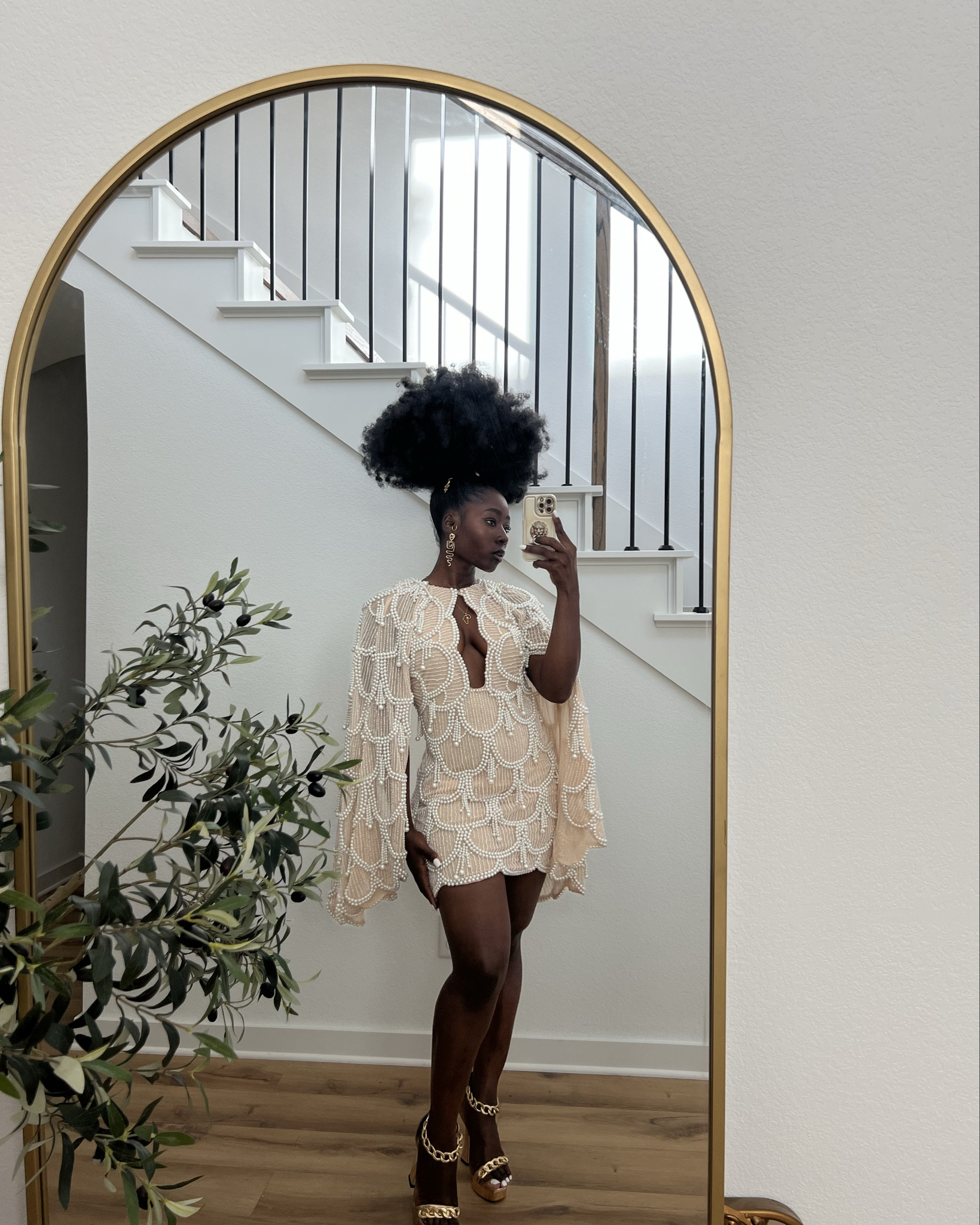 ASOS lux dress for that luxury event in your life 

#LTKStyleTip #LTKBeauty #LTKOver40