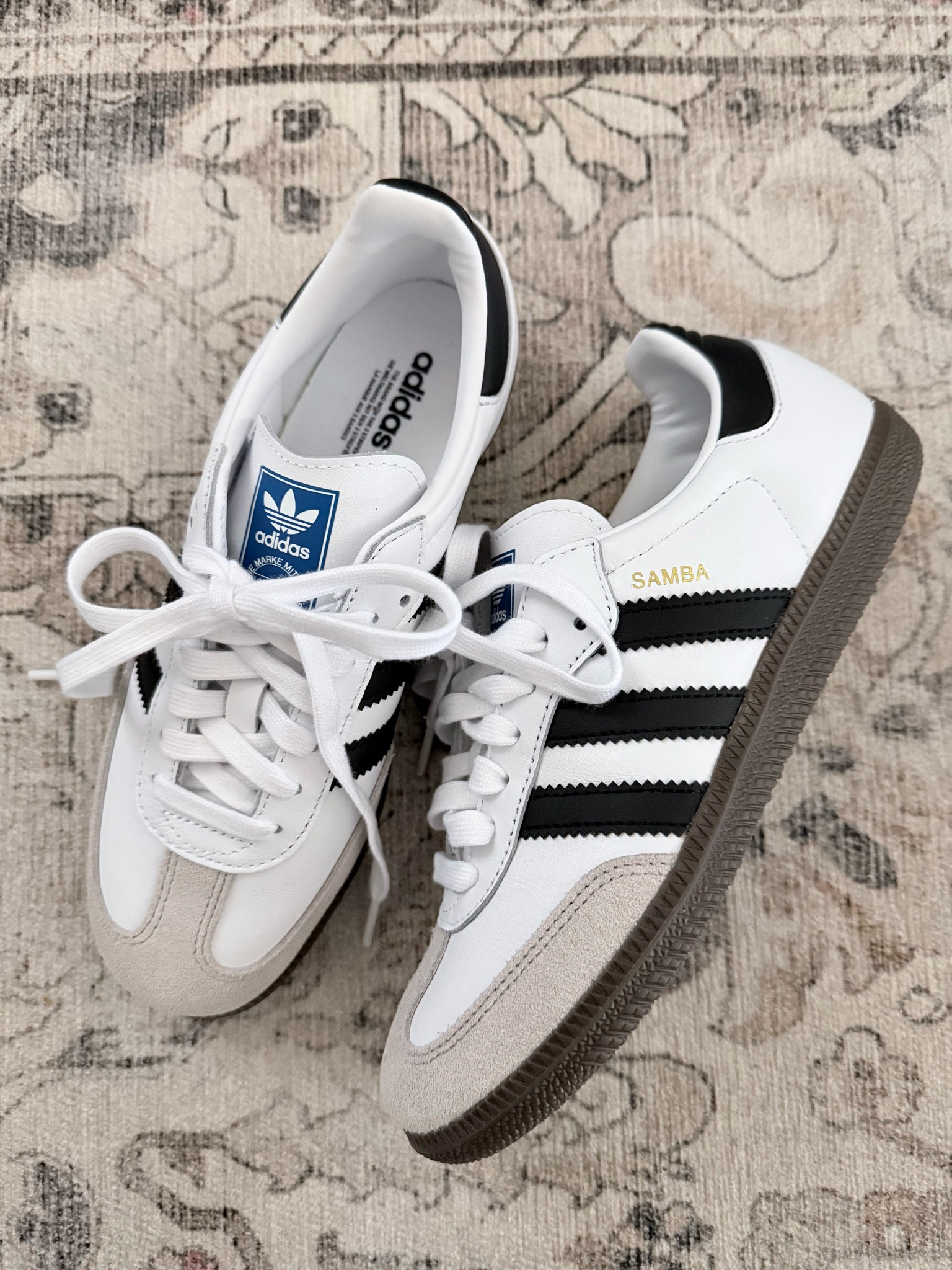 Great sneakers for back to school. 



Adidas sneaker, back to school shoes, samba og, adidas gazelle,

#LTKSeasonal #LTKActive #LTKWorkwear #LTKTravel