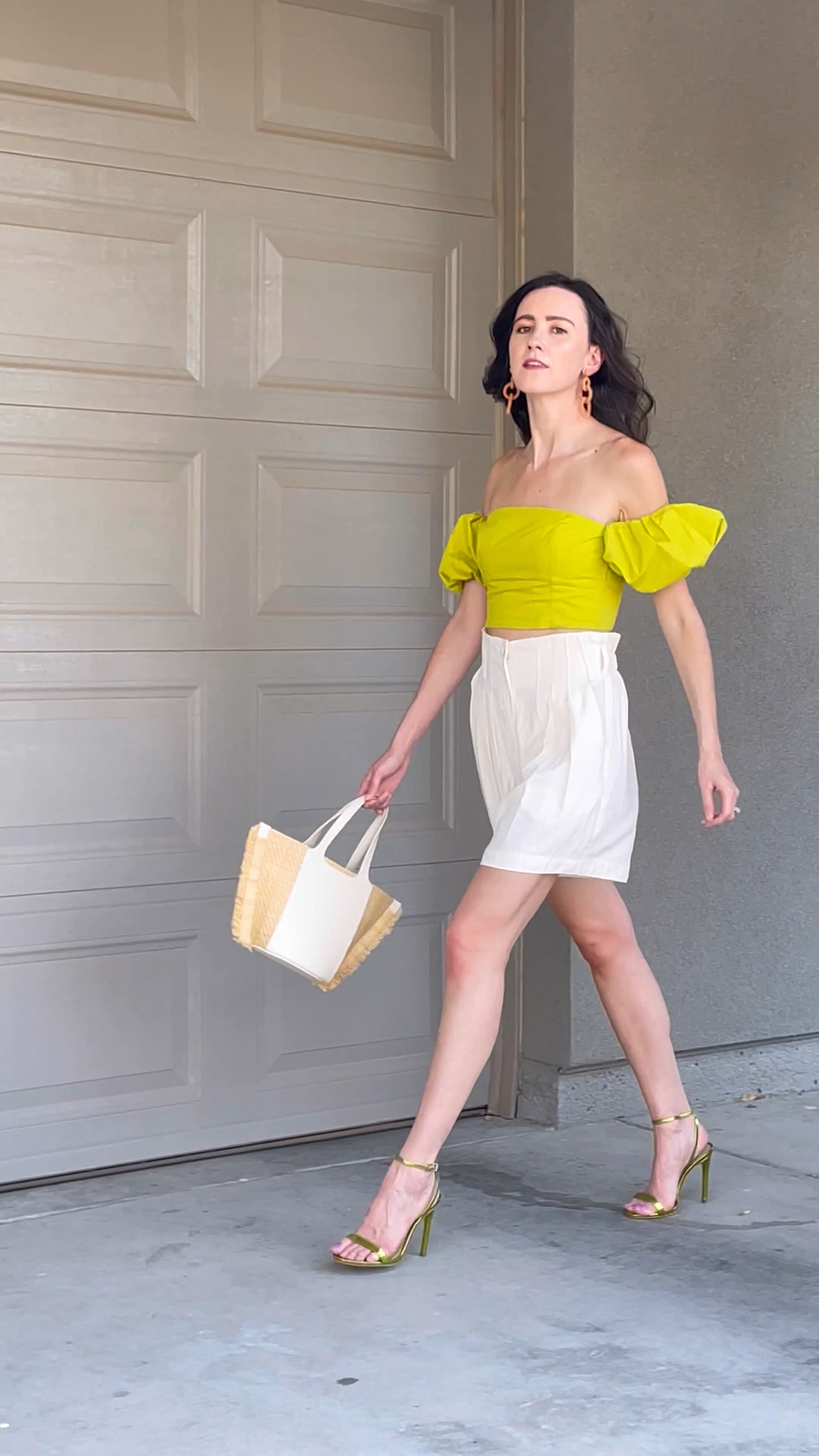 Yellow off sales shoulder top outfit