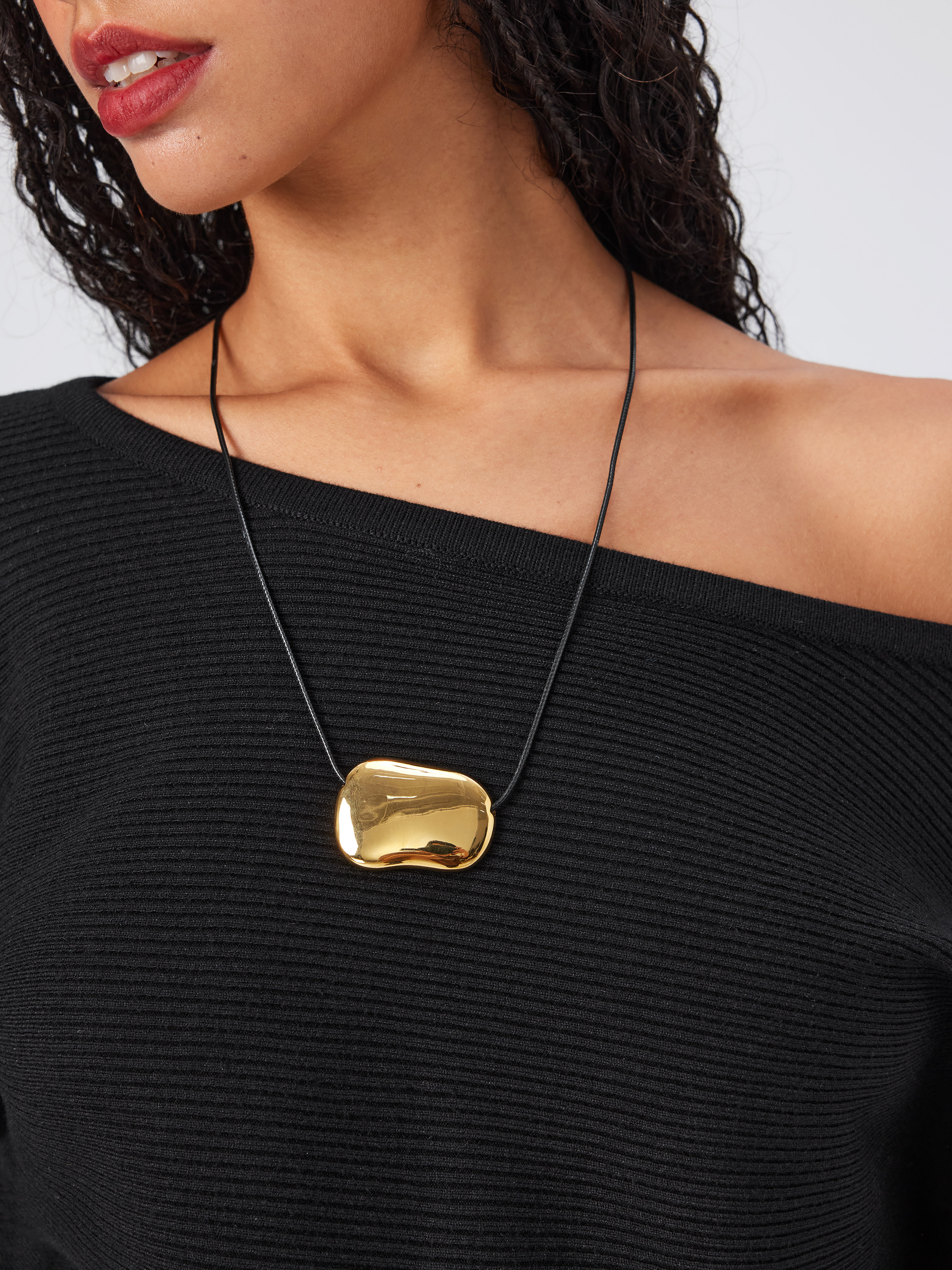 Stainless Steel GLOSSY BEAN ADJUSTABLE PENDANT NECKLACE For Music Festival/Live House | Cider