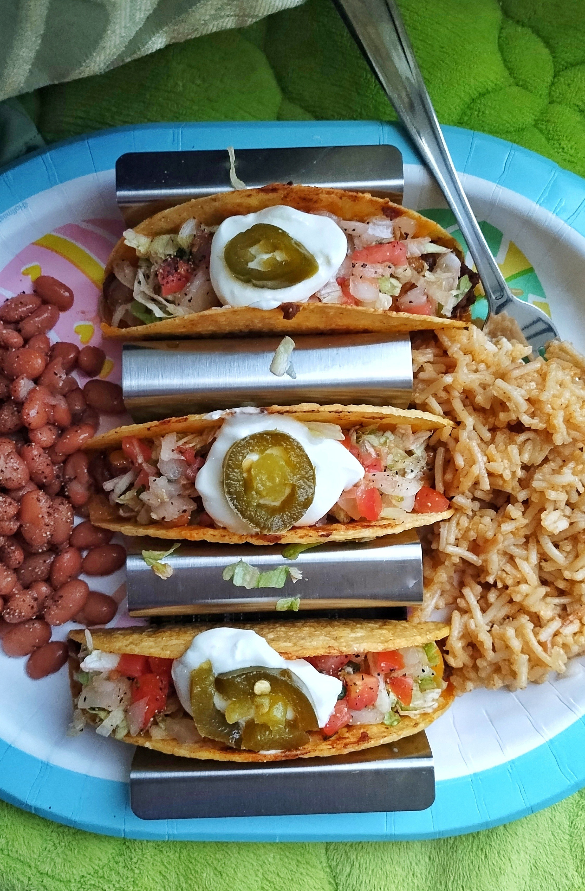 Finally bought some taco stands to hold my tacos in place. Let me tell you, this is super convenient and worth the buy!😄 I like these particular taco stands because there dishwasher safe, fits perfectly onto plates including paper plates and had no sharp edges.🌮👏🏾

#LTKdayinmylife #LTKfoodie