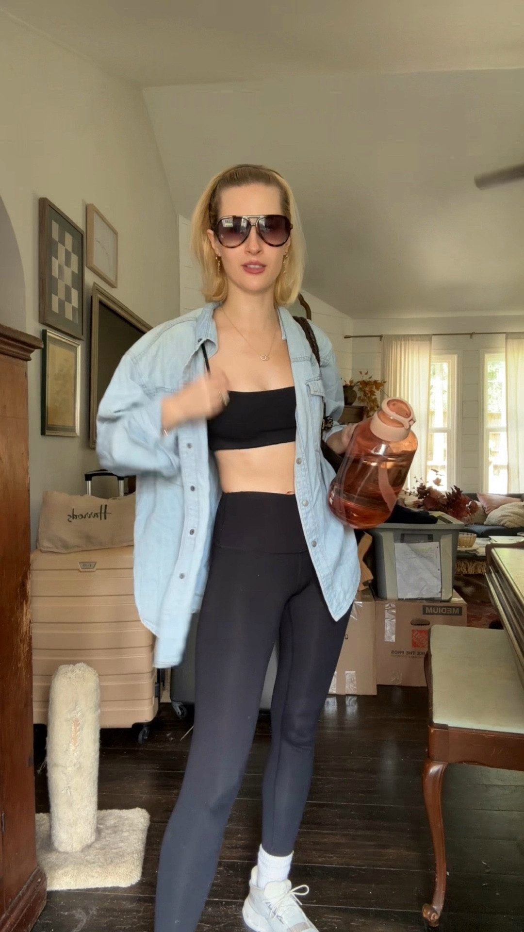 Daily Outfit Day 94: all the errands and hopefully making it to the gym 

Gym outfits | transitional outfit | oversized button down | sneakers 

#LTKFindsUnder50 #LTKPetite #LTKActive