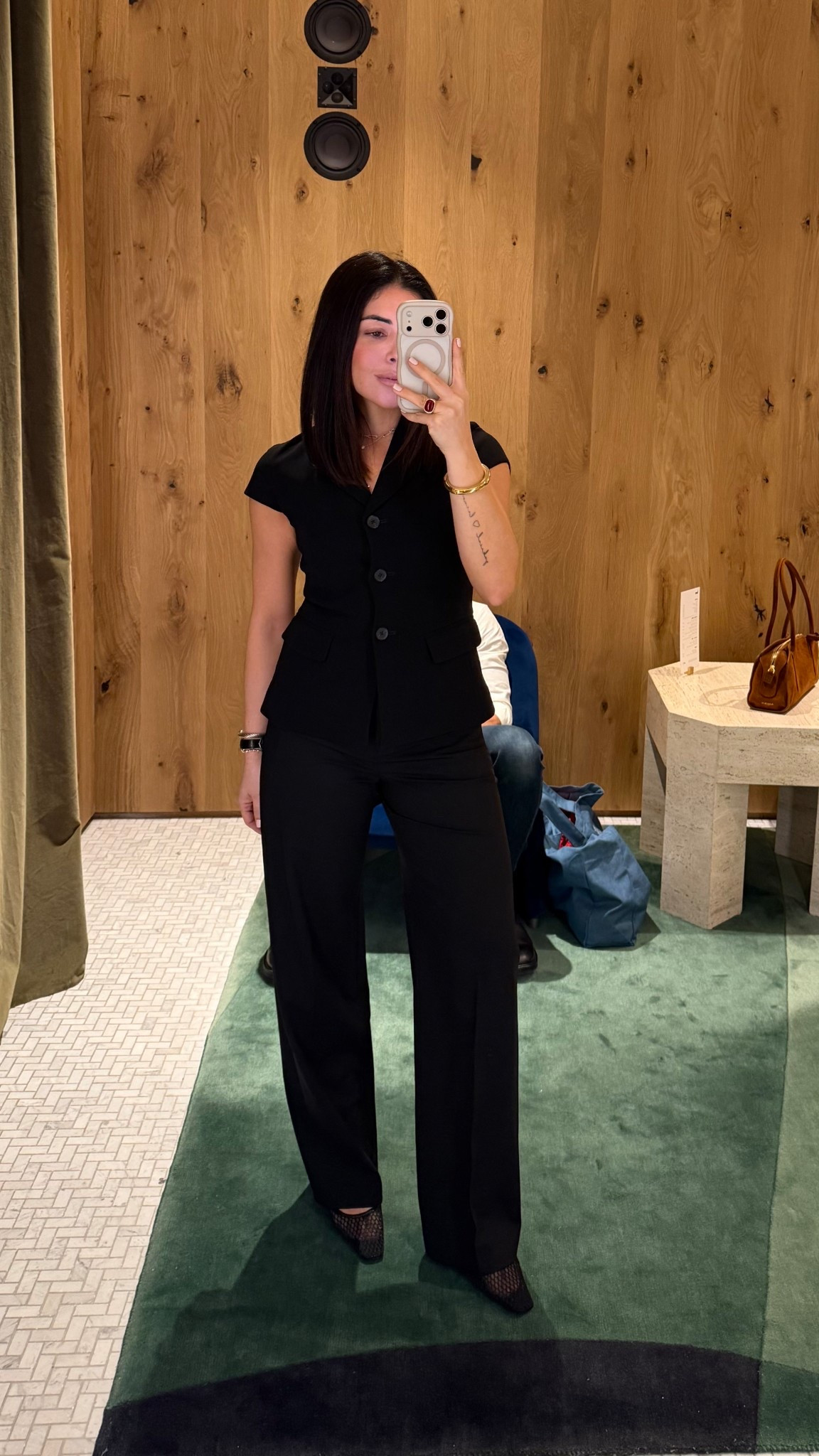 Top: size 0
Pants: size 2

#LTKdatenight #LTKsummer #LTKworkwear