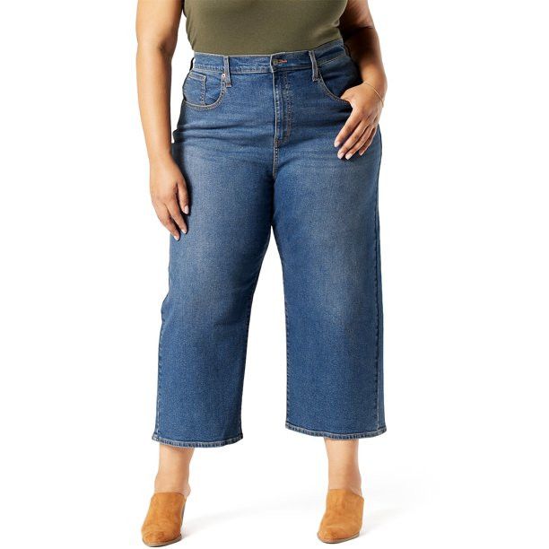 Signature by Levi Strauss & Co. Women’s Plus Size Heritage High Rise Loose Crop Jeans | Walmart (US)