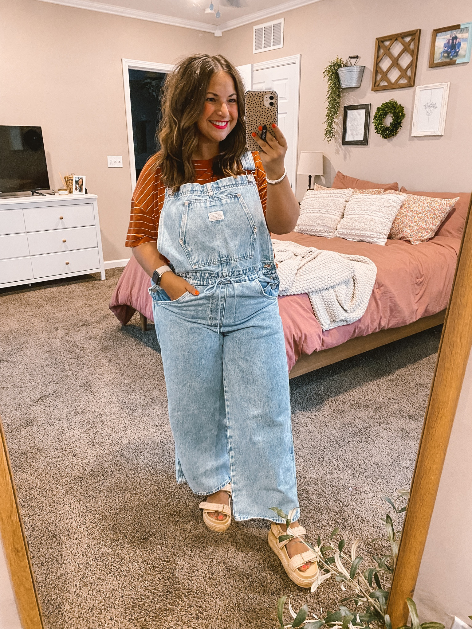 Overalls are super underrated in my opinion. Super cute + so easy to style various ways.

sandals: fit a tad oversized // wearing a 5
tee: fits true to size // wearing a large
overalls: fit true to size // wearing a large

#LTKFindsUnder50 #LTKFindsUnder100 #LTKStyleTip