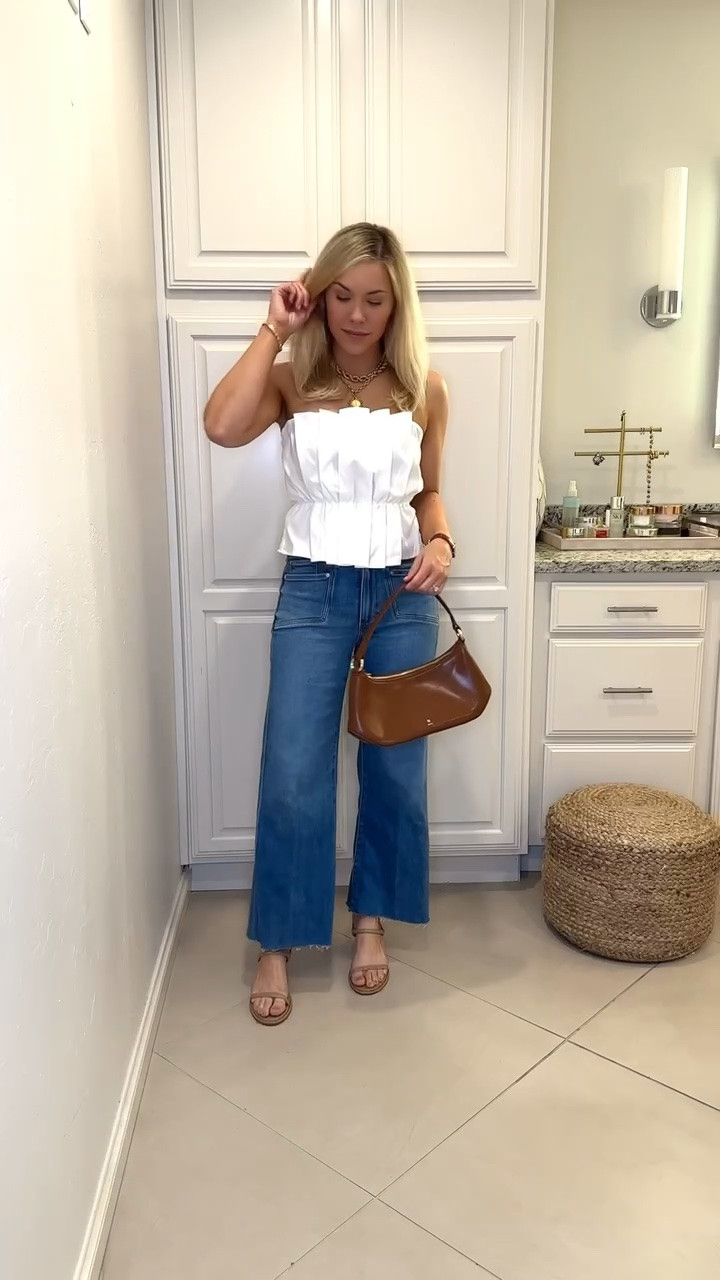 How cute is this Amazon top! 
Paige jeans

#LTKdayinmylife #LTKootd #LTKSeasonal