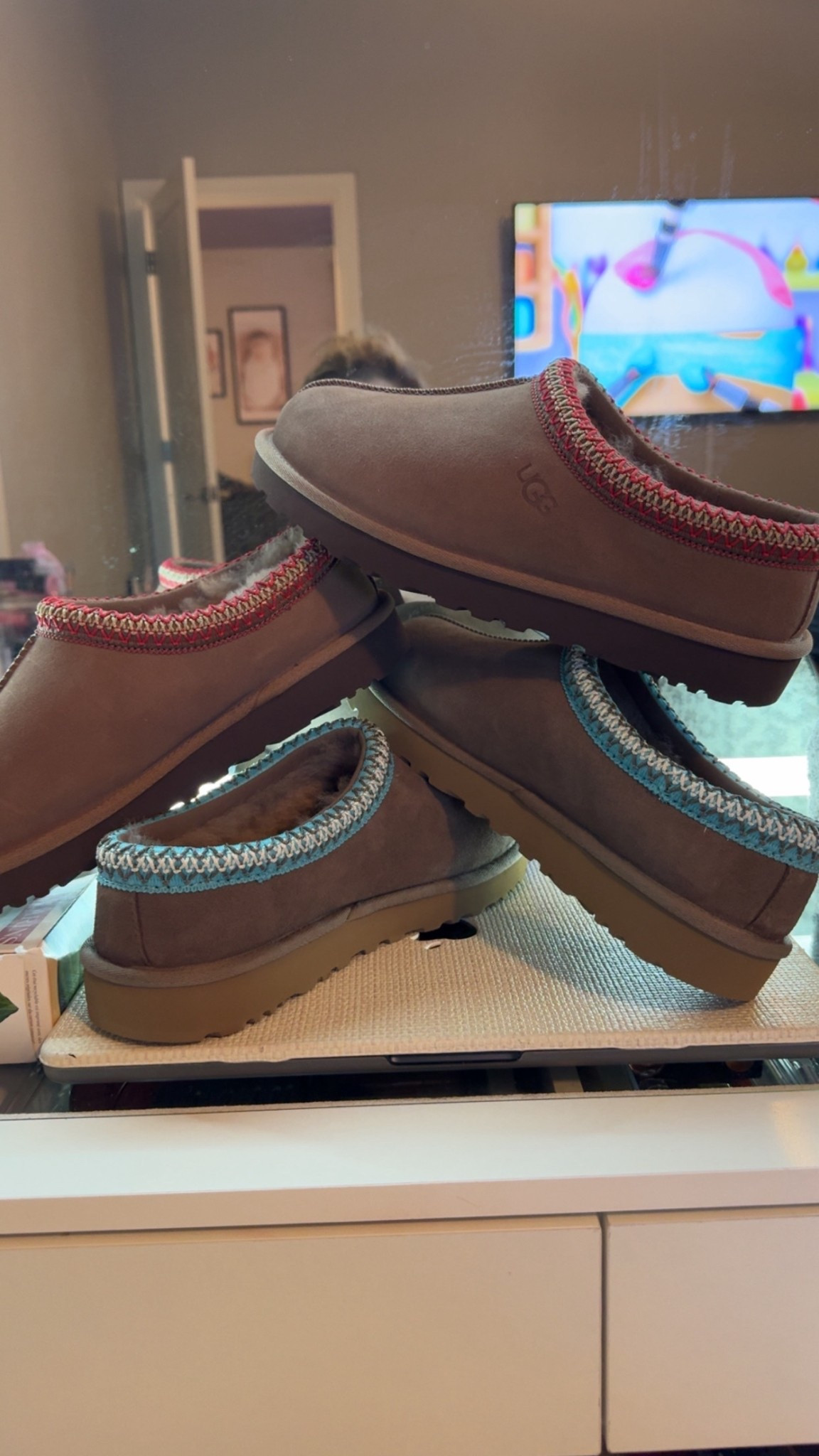 New Uggs

#LTKHoliday #LTKHome #LTKdayinmylife