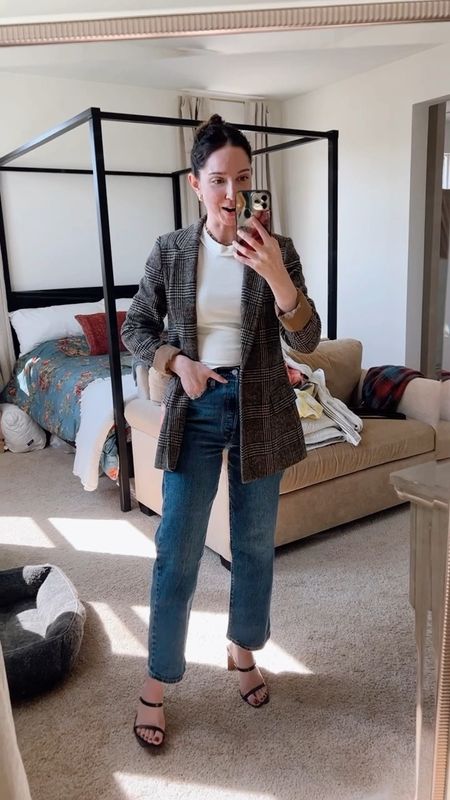 Amazon SALE fall fashion! ✨🍂 Part of Prime Big Deal Days! (Wearing XS tops, 26 jeans, shoes 8 but I could have sized down 1/2) 
.
.
.
.
.
Amazon fall fashion 
Amazon prime
Amazon fall style
Amazon blazer
Amazon plaid blazer
Amazon heeled sandals
Amazon black sandals
Amazon jeans
Amazon Levi’s jeans
Levis ribcage straight ankle jeans
Chunky necklace 
Amazon free people sale 
Amazon sale
Amazon style
Amazon fashion


Follow my shop @laurenvalliaz on the @shop.LTK app to shop this post and get my exclusive app-only content!

#liketkit #LTKsalealert #LTKfindsunder50 #LTKSeasonal
@shop.ltk
https://liketk.it/4kOdk

#LTKfindsunder50 #LTKstyletip #LTKsalealert
