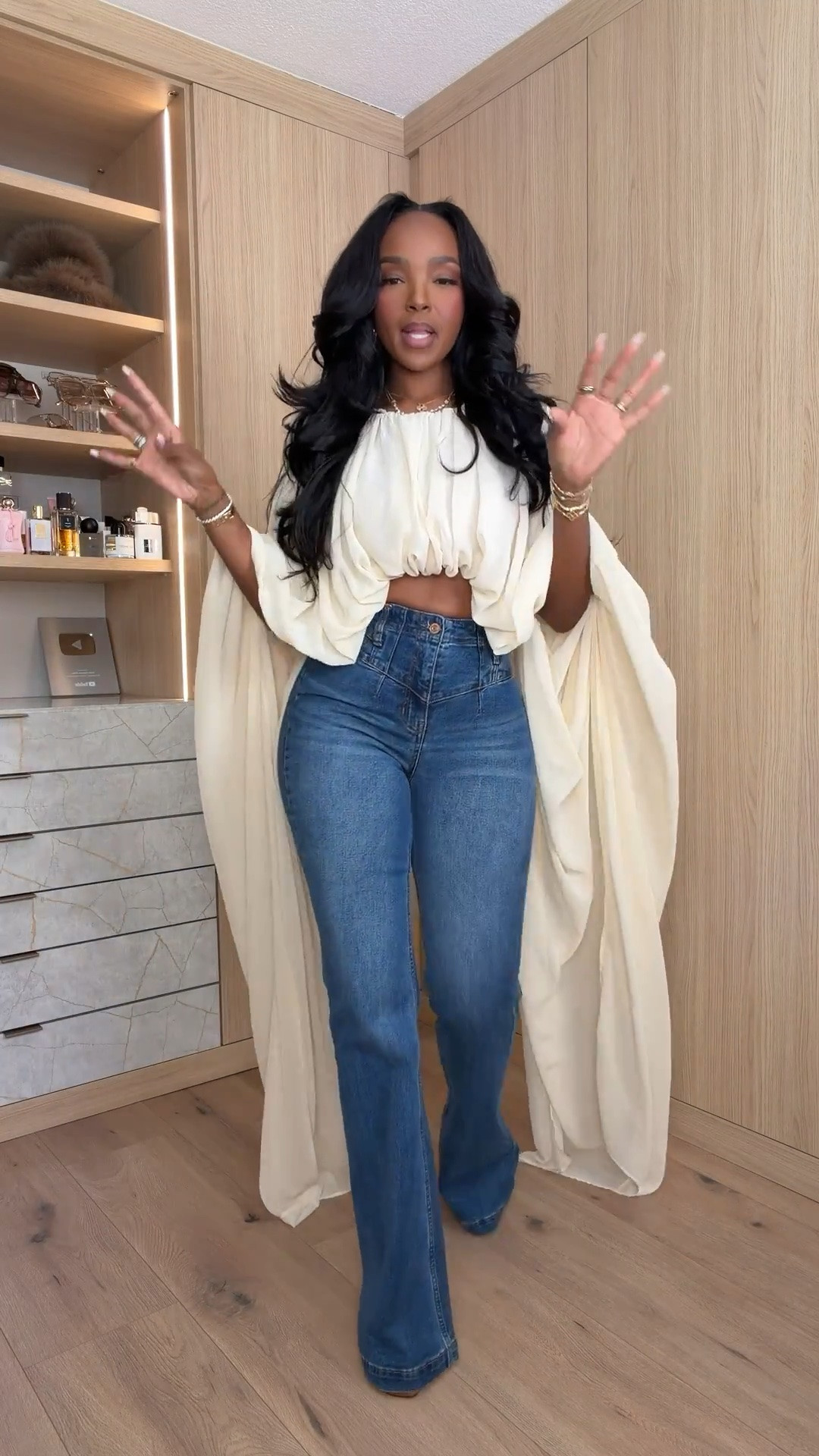 Scroll to shop! ✨ Easy fall outfit for women. Everything from this look is linked below. 👇🏽    

Wearing: Size Small | 5’4” | 140 lbs | Denim 2 Long

📲   Download the FREE LTK app & follow me (@kirasfashionfinds) to shop all my daily finds.  #LTKootd #LTKPetite #LTKU